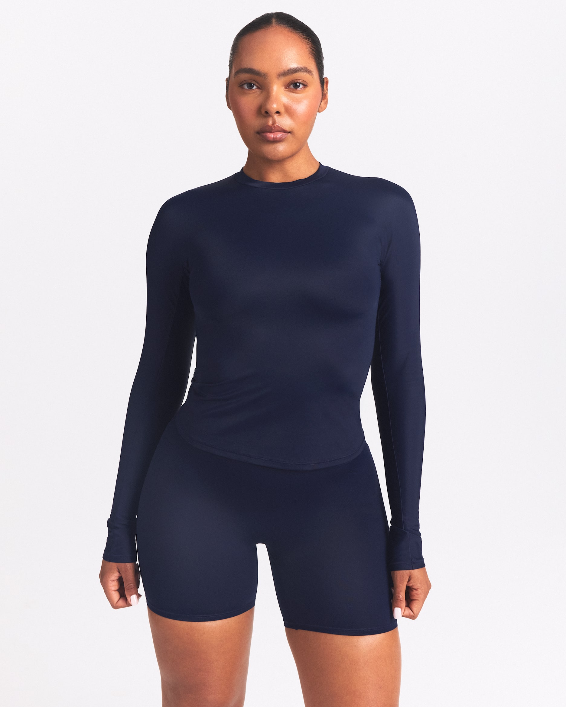 NikeSKIMS Shine Langarm-Top mit Rundhalsausschnitt für Damen - NSKM NAVY