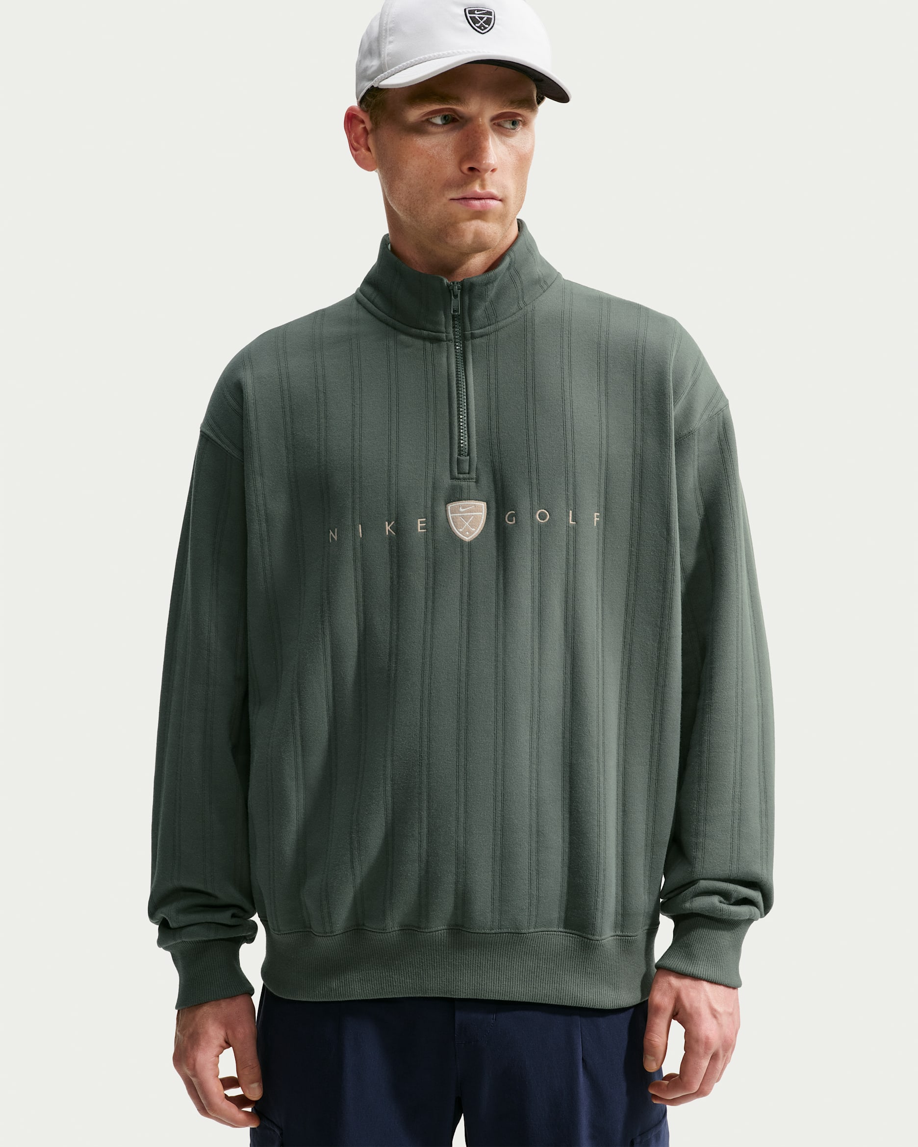 Nike Fairway Fresh Therma-FIT Oversize-Golfoberteil mit Halbreißverschluss für Herren - Camo Green/Limestone
