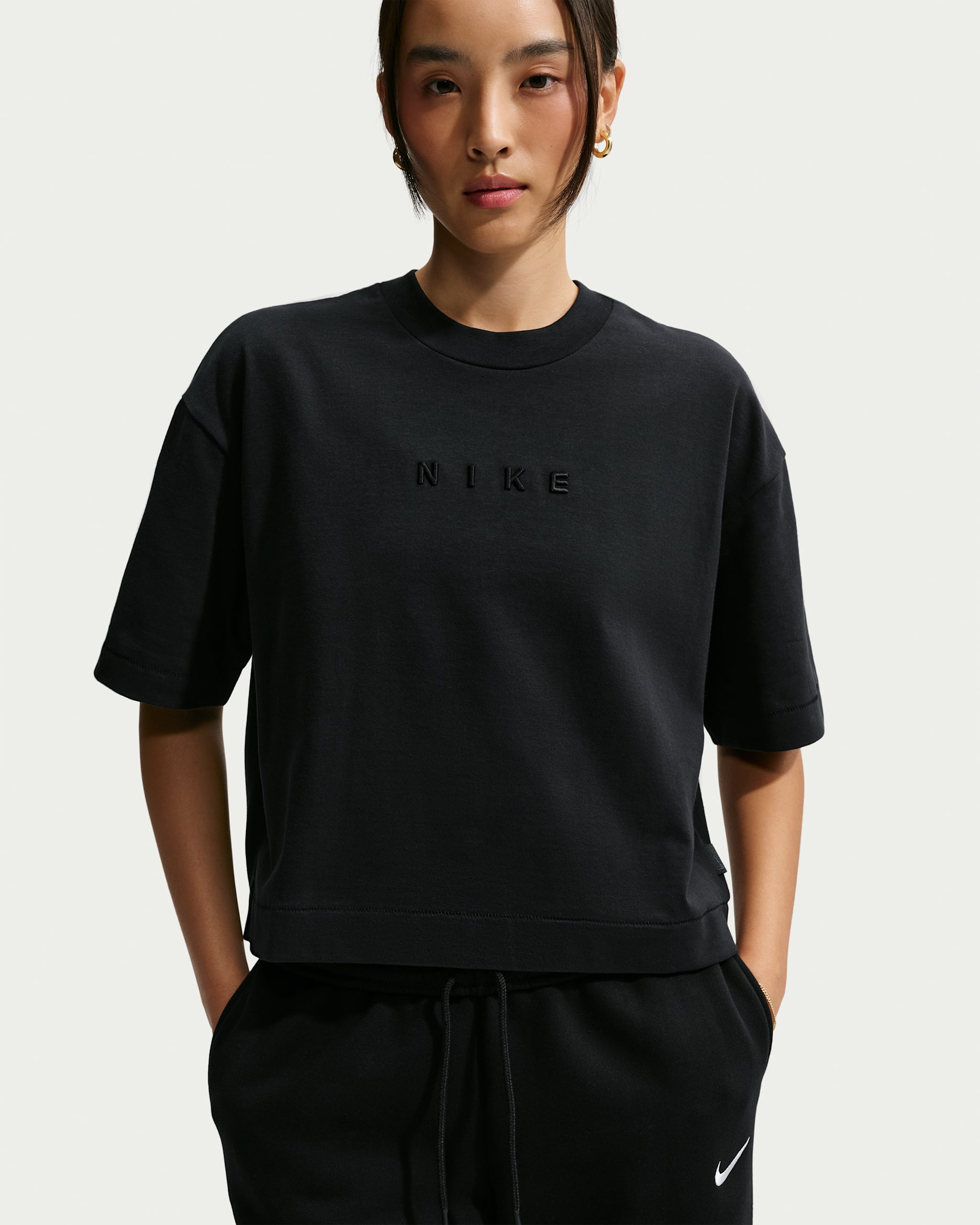Nike Sportswear Women's Mod-Cropped Oversized T-Shirt - Black