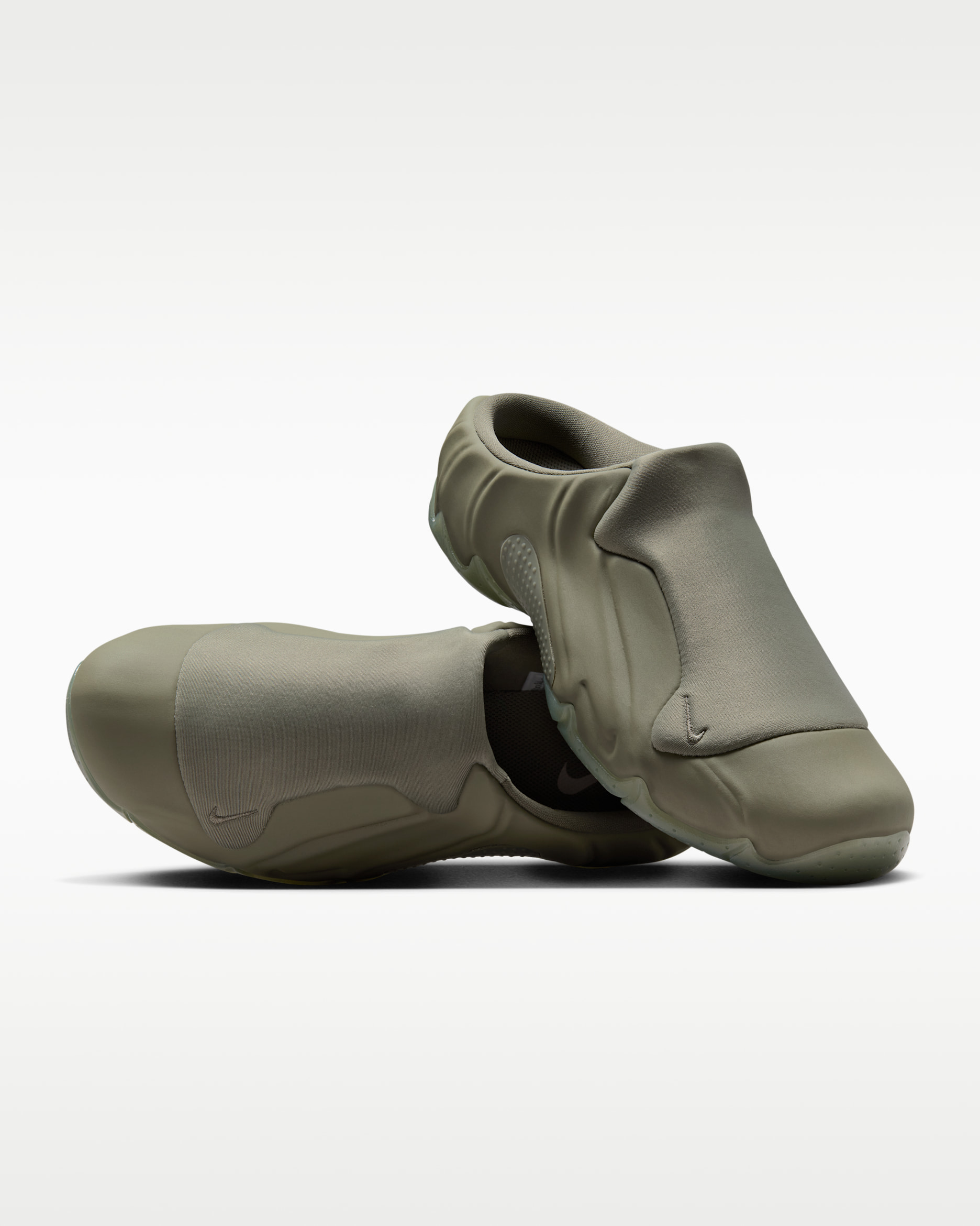 Tenis para hombre Nike Clogposite - Militar claro/Violeta platino