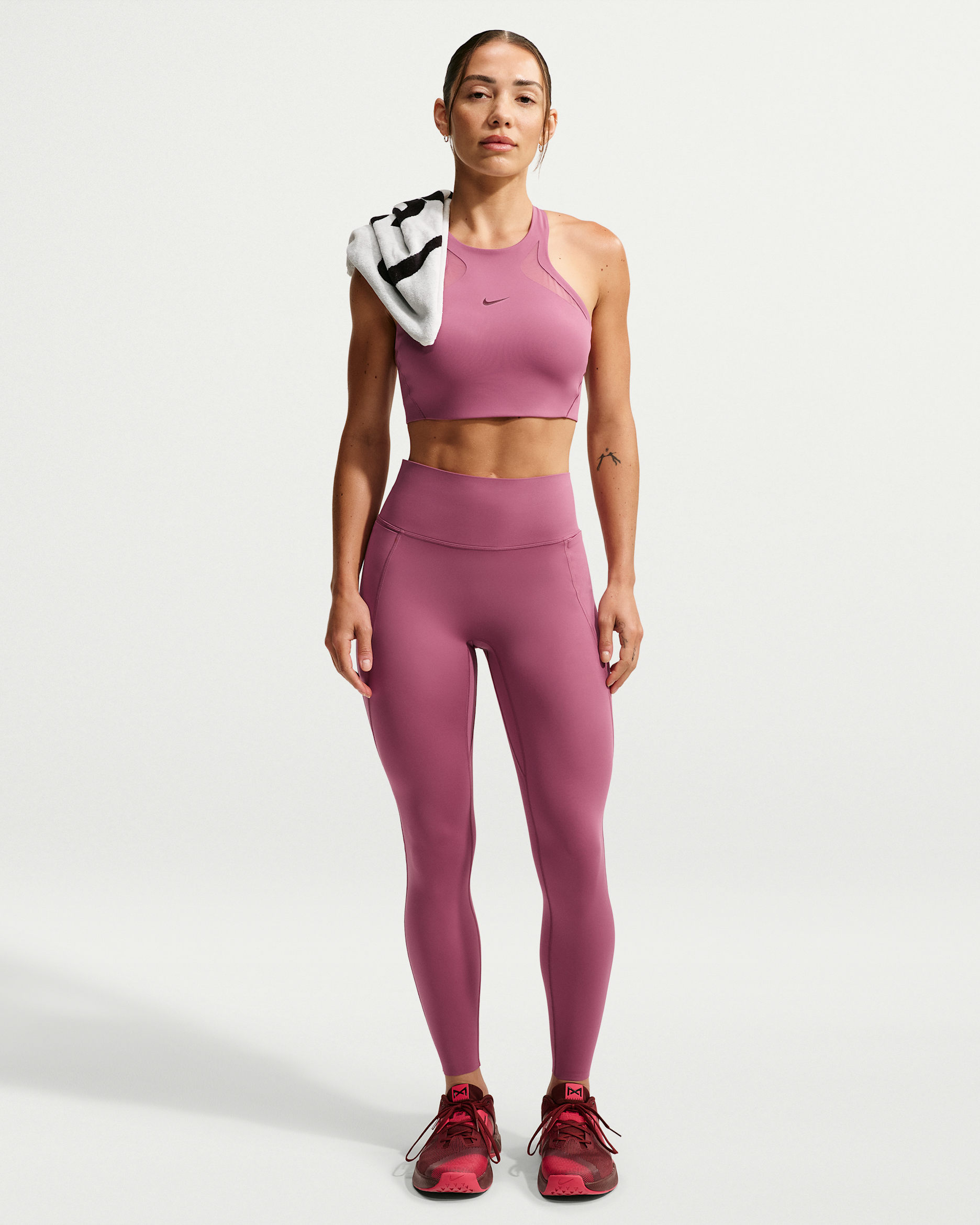 Nike Universa Women's High-Waisted 7/8 Leggings with No Front Seam - Pink Smoke/Pink Smoke/Mystic Dates