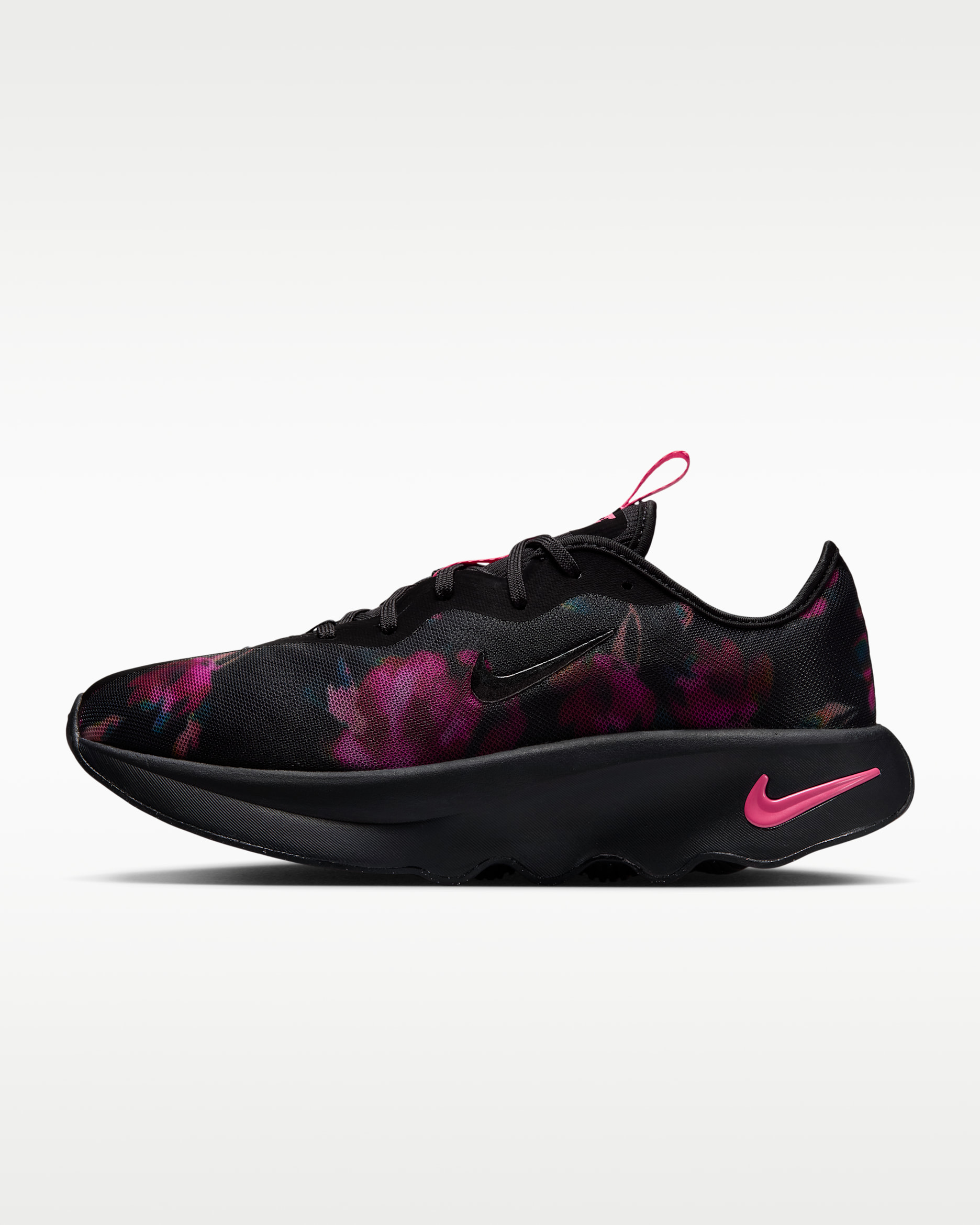 Nike Motiva 2 SE 女款健走鞋 - 黑色/Medium Ash/Sea Coral