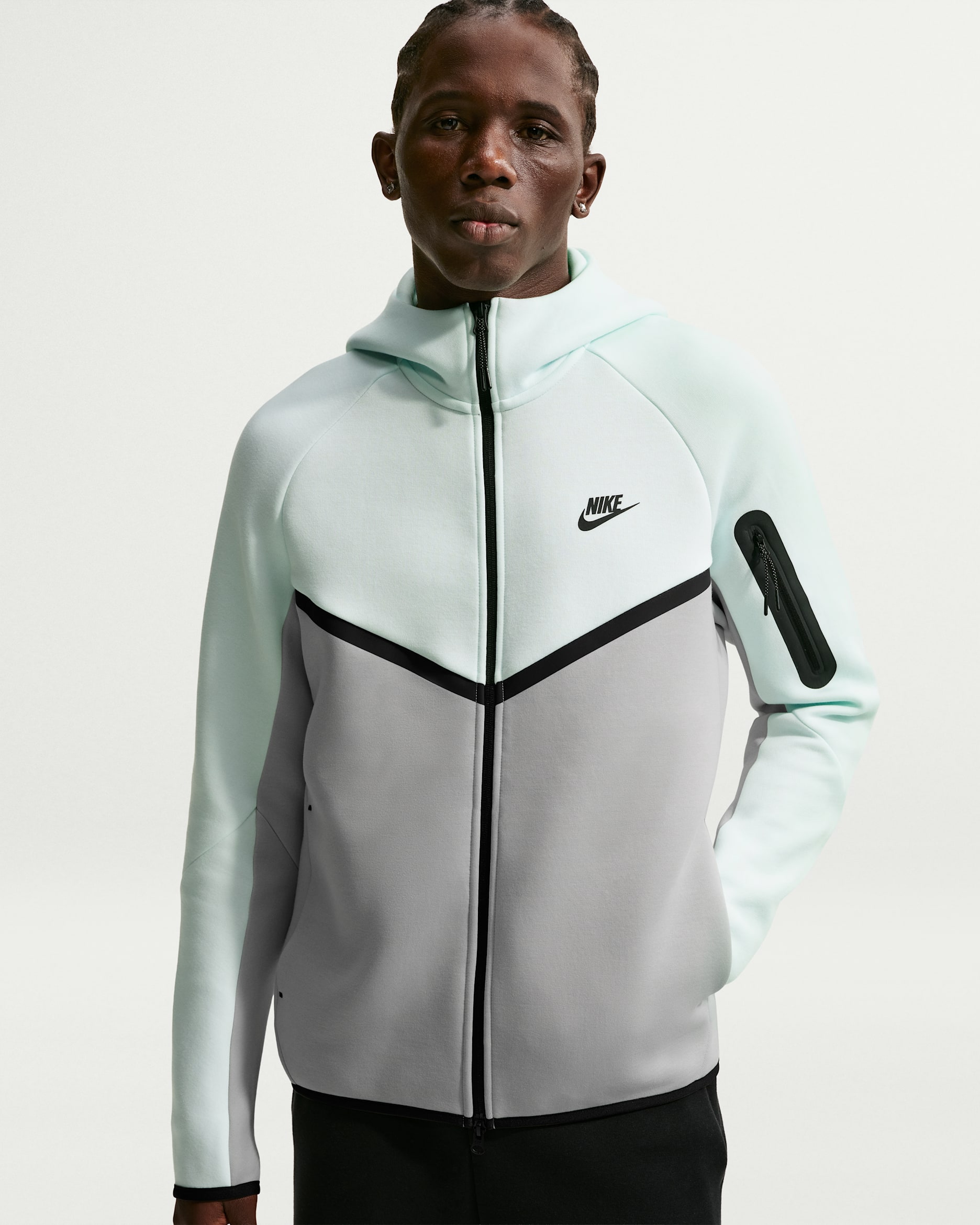 Nike Tech Men's Fleece Windrunner Full-Zip Jacket - Barely Green/Light Silver/Black