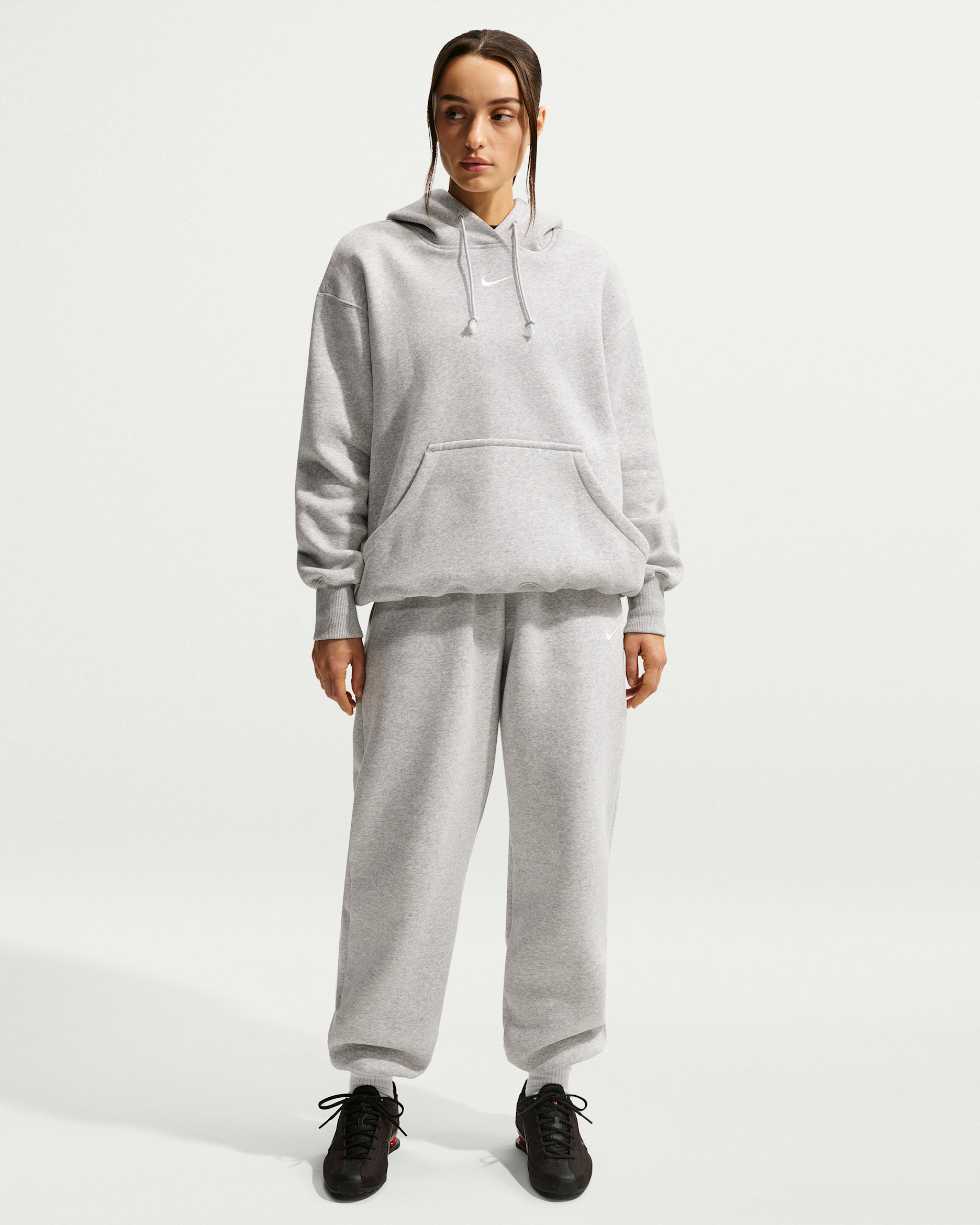 Pants de entrenamiento oversized de tiro alto para mujer Nike Sportswear Phoenix Fleece - Platino puro/Jaspeado/Vela