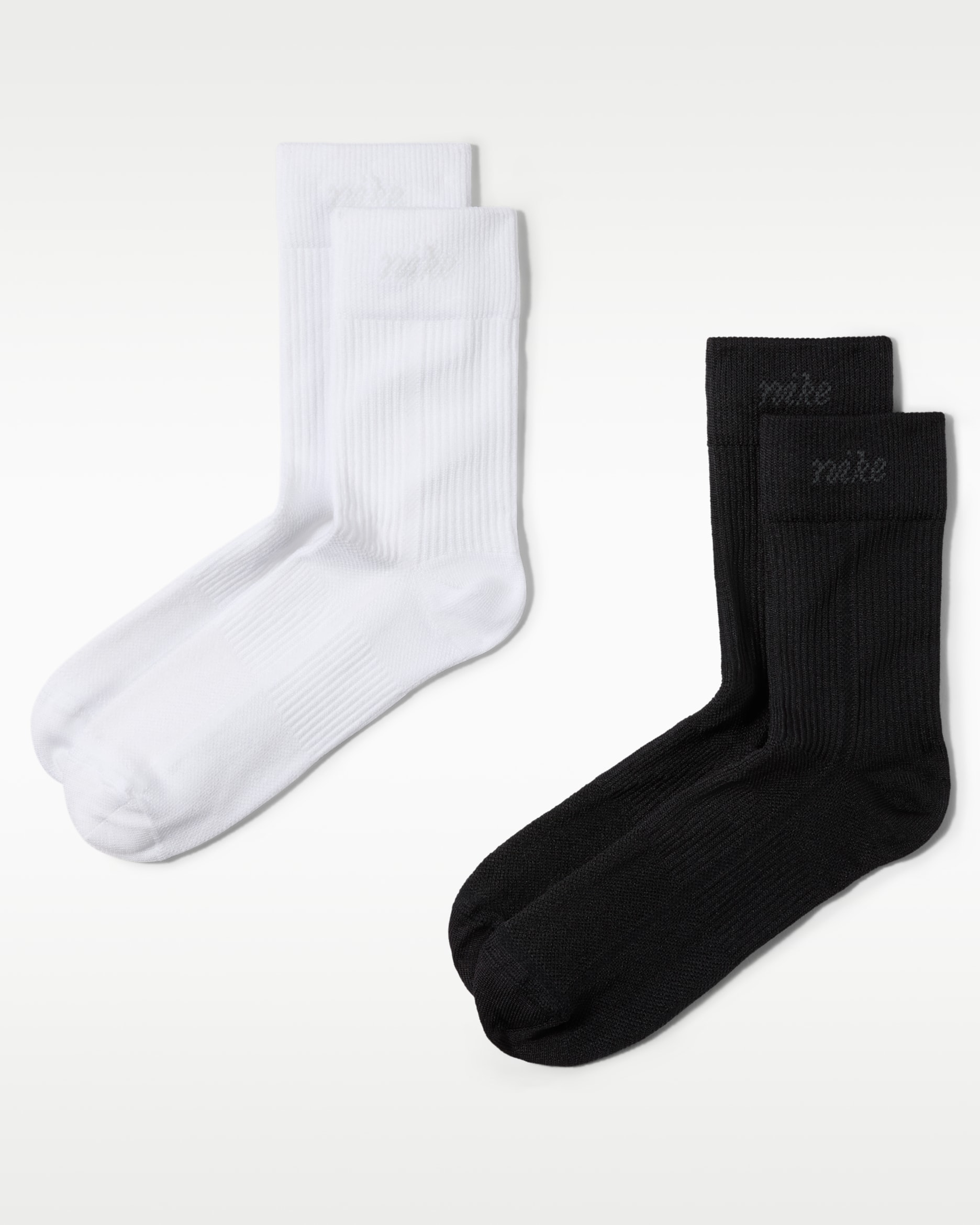 Nike Everyday Plus Women's Lightweight Crew Socks (2-Pair) - Multi-Color