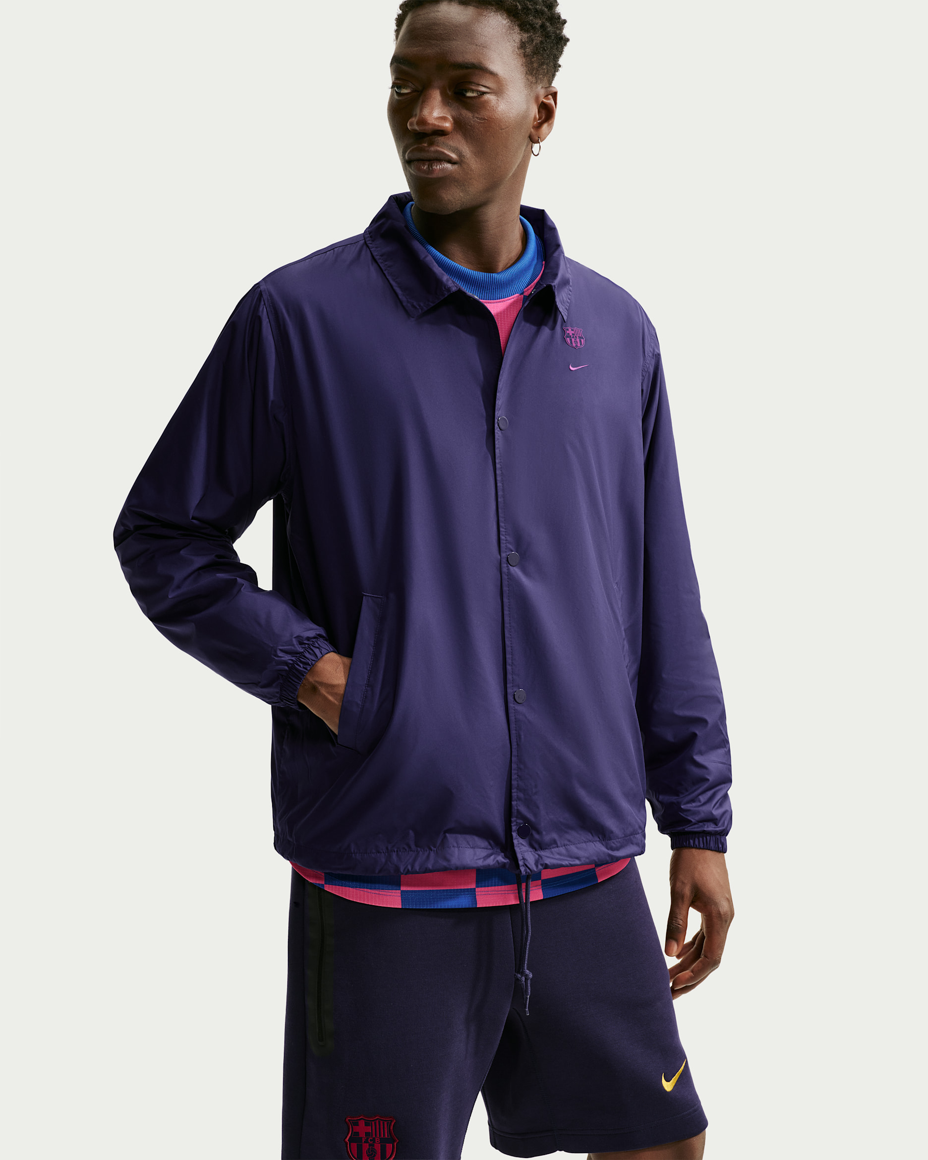 FC Barcelona Club Men's Nike Soccer Coaches' Jacket - Imperial Purple/Bright Grape