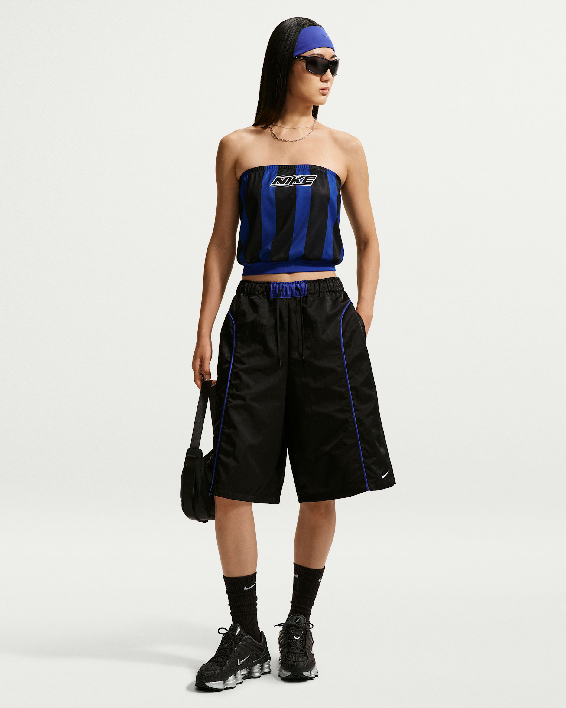 Nike Sportswear Women's Loose Mid-Rise Woven Shorts - Black/Old Royal/Old Royal/White