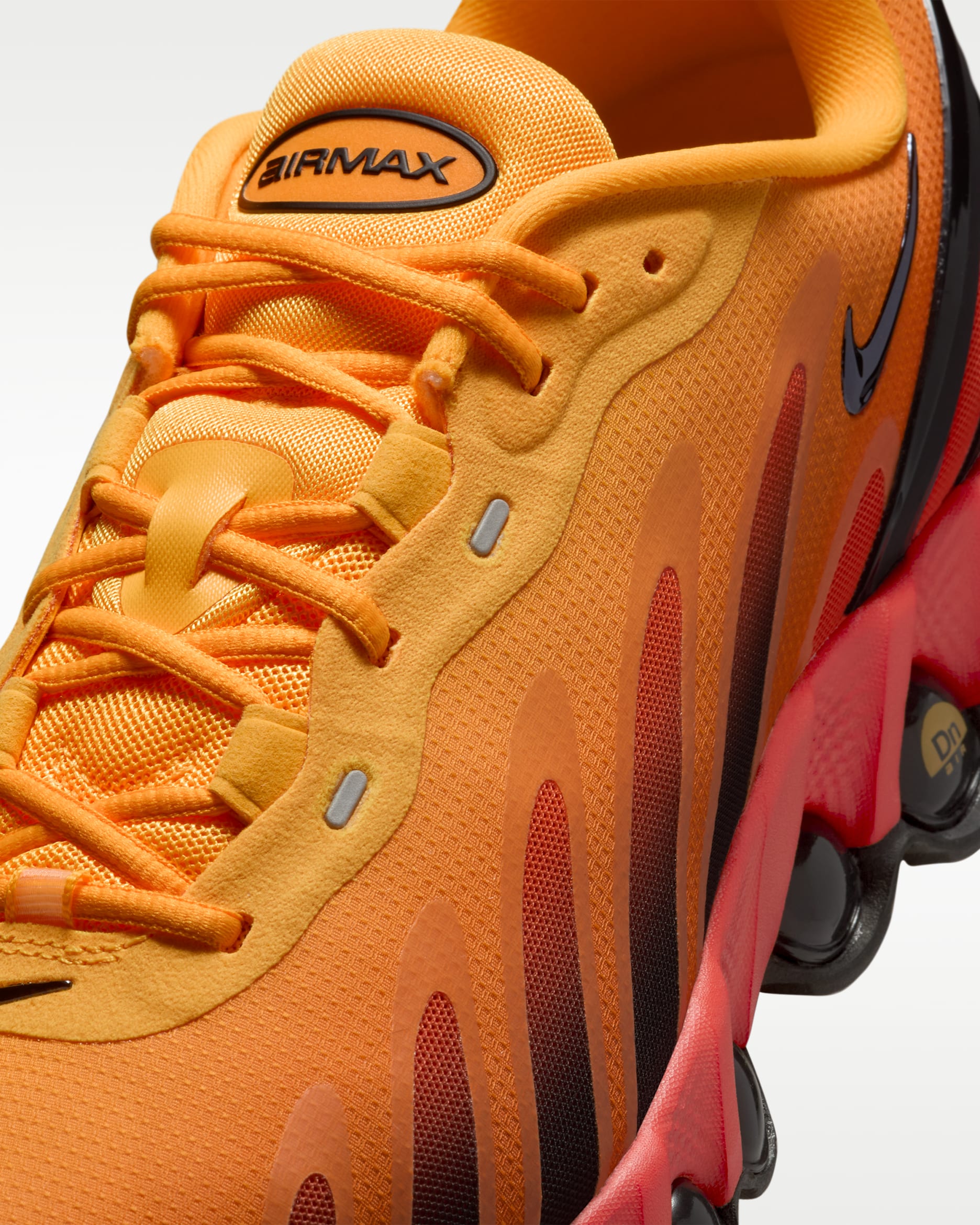 ナイキ エア マックス Dn8 メンズシューズ - チームオレンジ/レーザーオレンジ/ブラック/ブラック