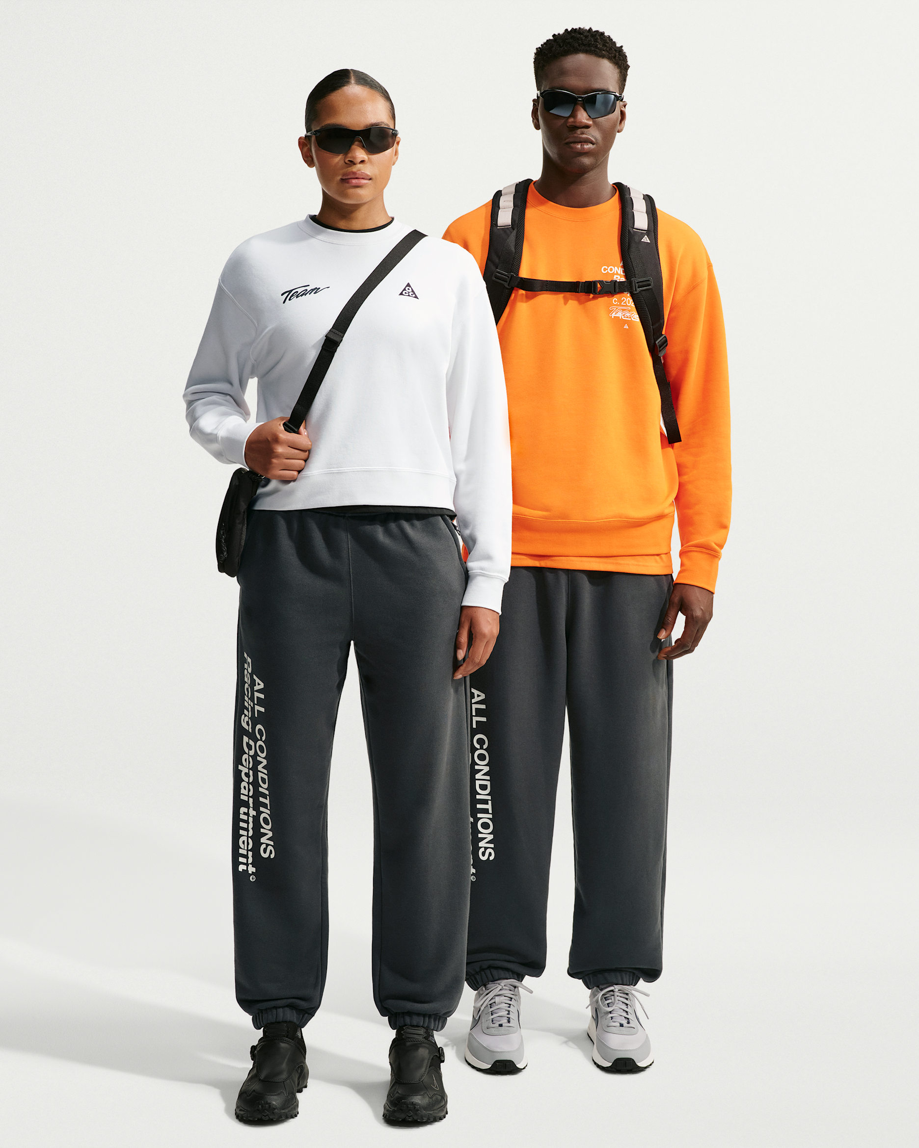 ACG 'Tuff Fleece' Dri-FIT Trousers - Dark Smoke Grey/White