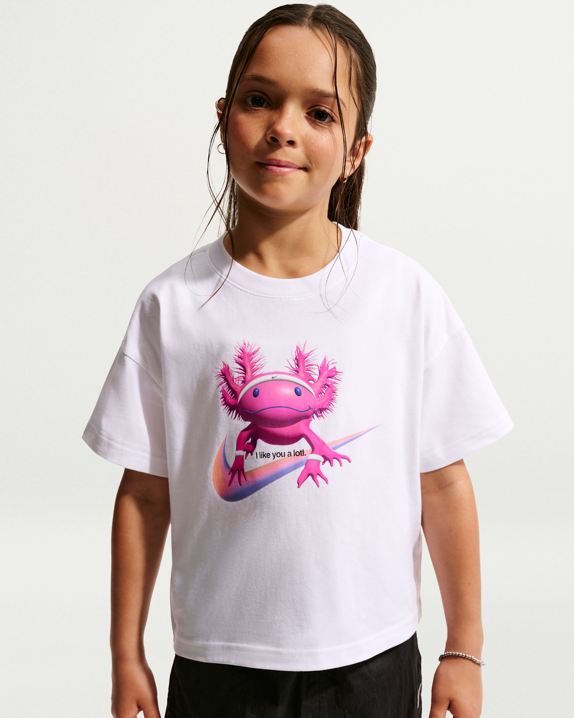 Nike Sportswear Older Kids' (Girls') Boxy T-Shirt - White
