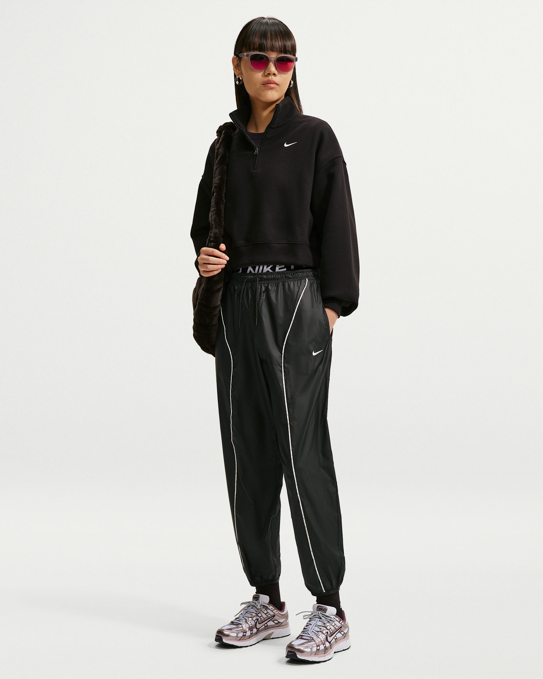 Nike Sportswear Women's Mid-Rise Repel Woven Trousers - Black/Sail/Sail