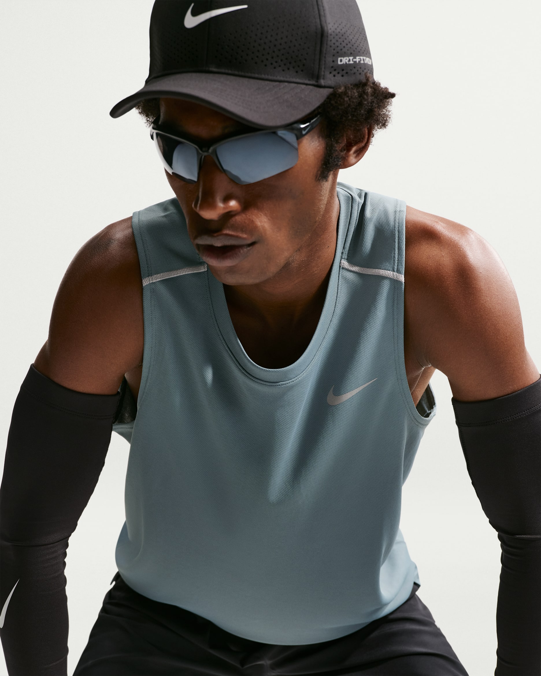 Nike Miler Men's Dri-FIT Running Tank Top - Mineral Slate