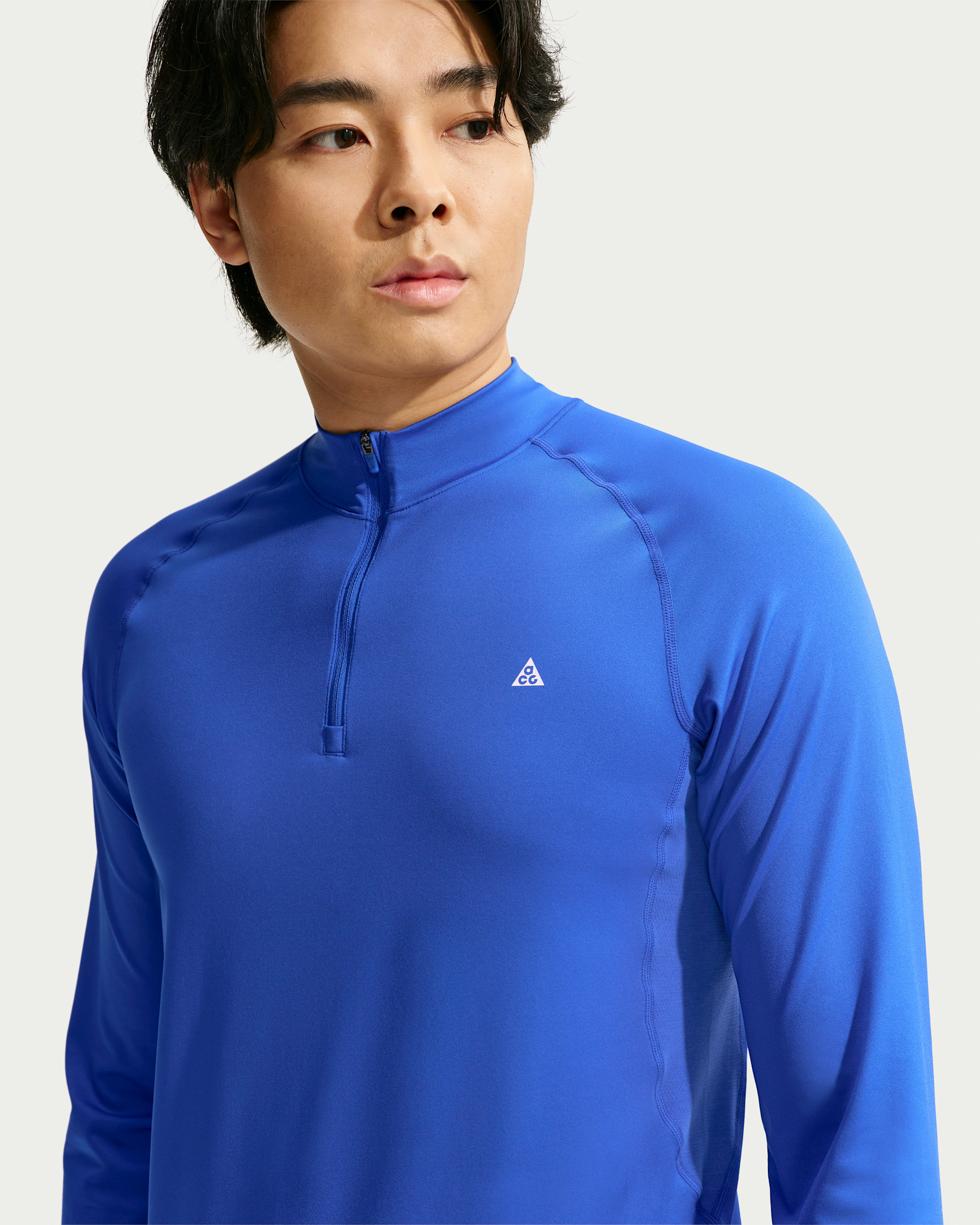 ACG 와일드씨 남성 드라이 핏 쿼터집 긴팔 하이킹 탑 - 하이퍼 로얄/서밋 화이트