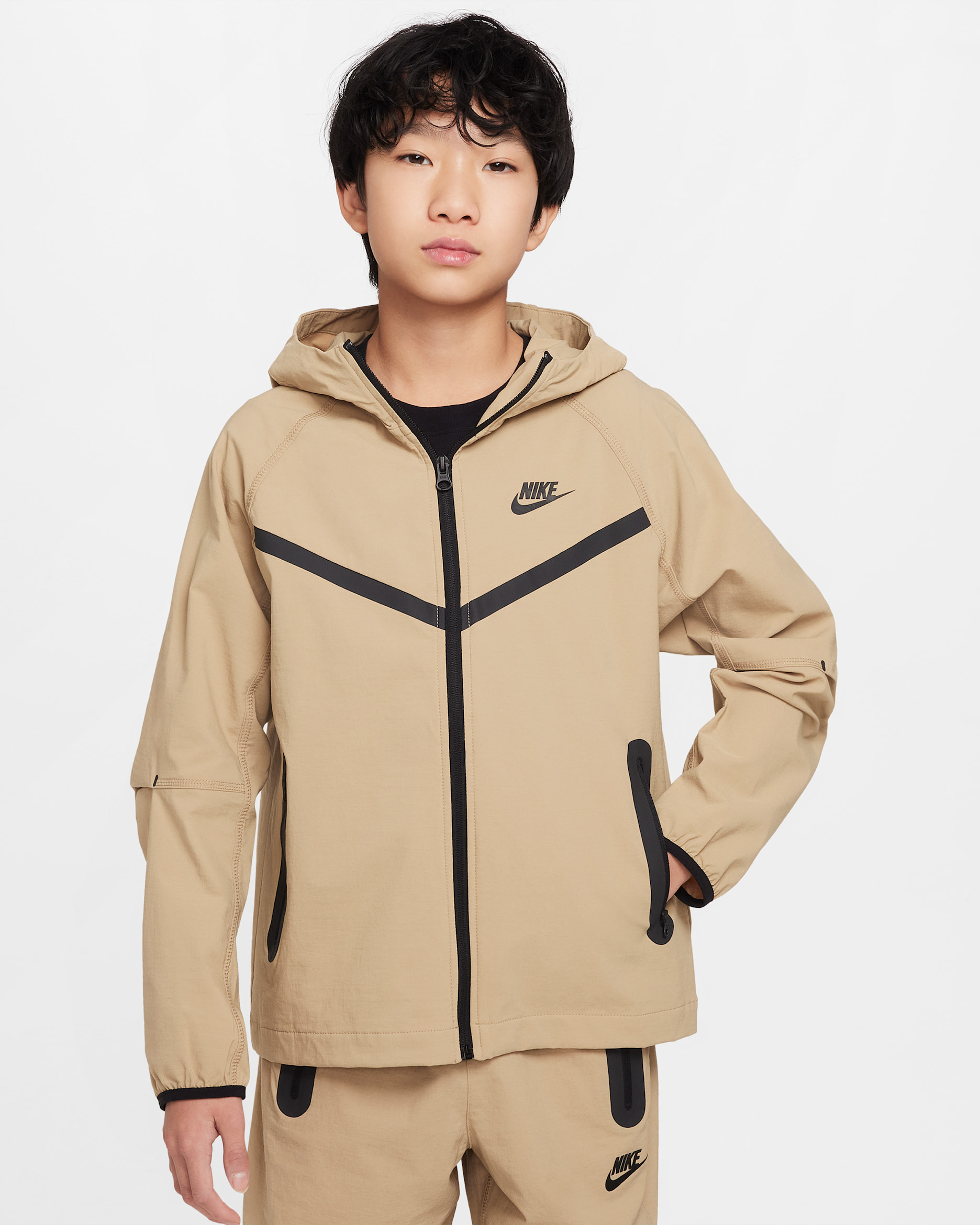 Nike Tech Older Kids' (Boys') Woven Jacket - Parachute Beige/Parachute Beige/Black