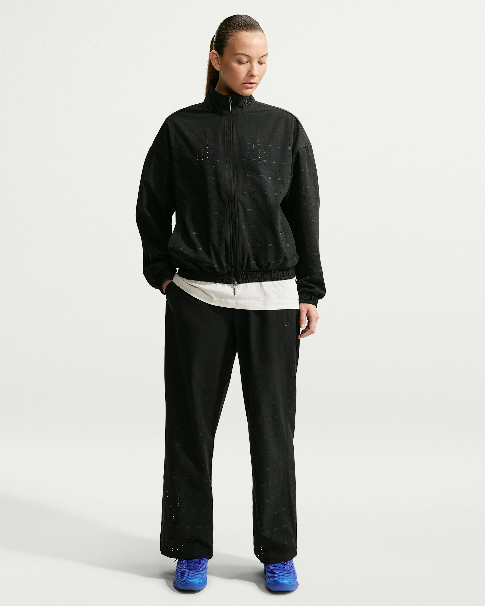 Caitlin Standard Issue Women’s Dri-FIT Game Woven Basketball Pants - Black/Black