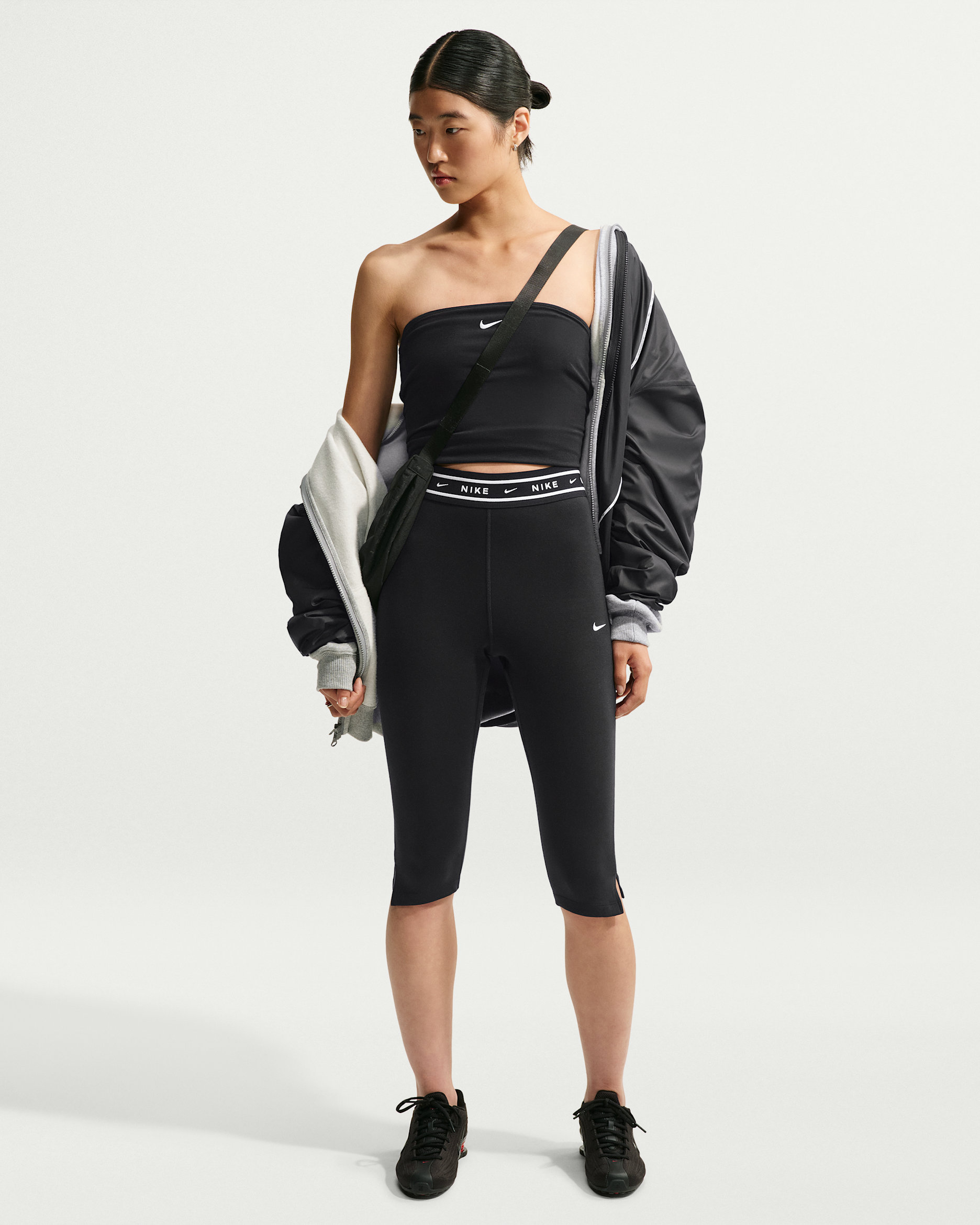 Nike Sportswear Chill Jersey Women's Tight High-Waisted Capri Leggings - Black/Black/White