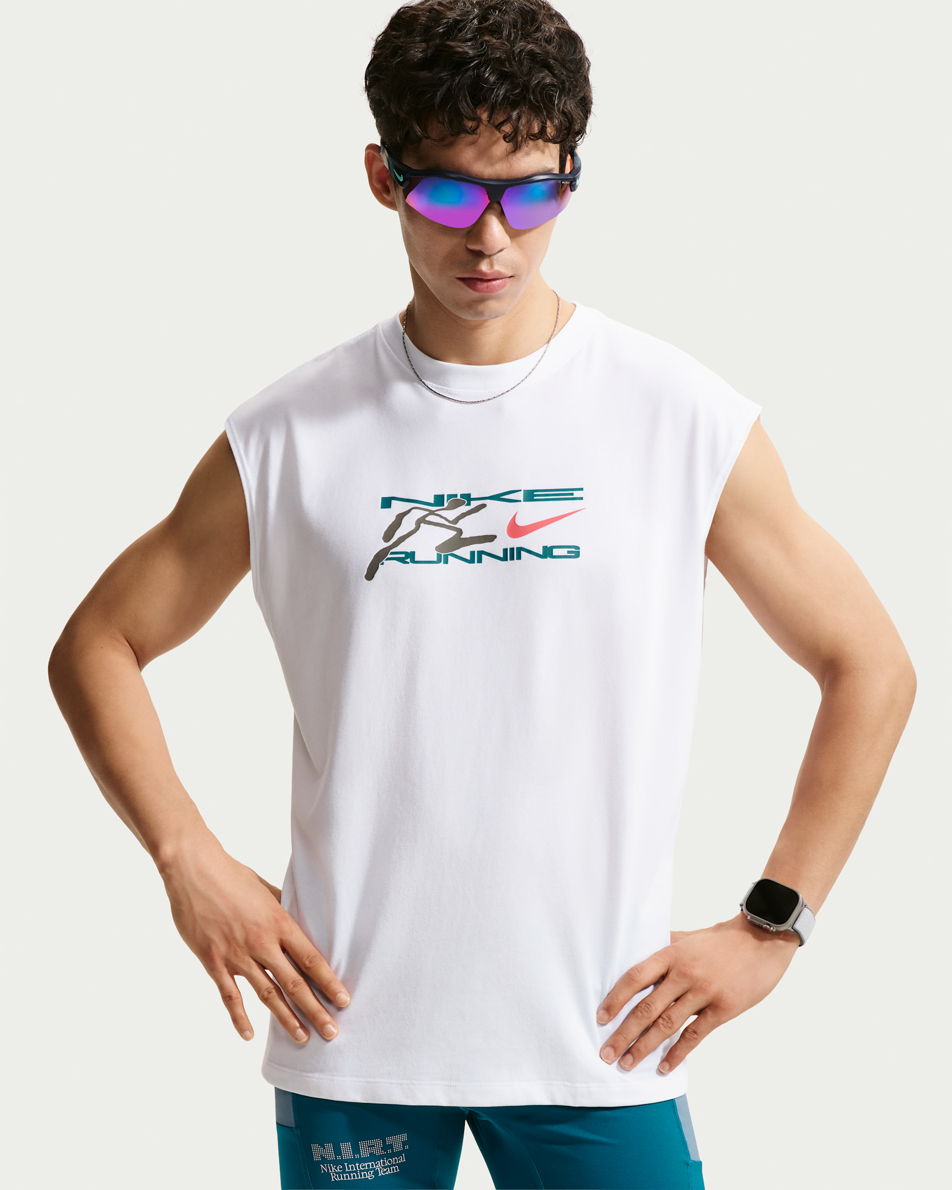 เสื้อยืดวิ่งแขนกุดผู้ชาย Dri-FIT Nike - ขาว