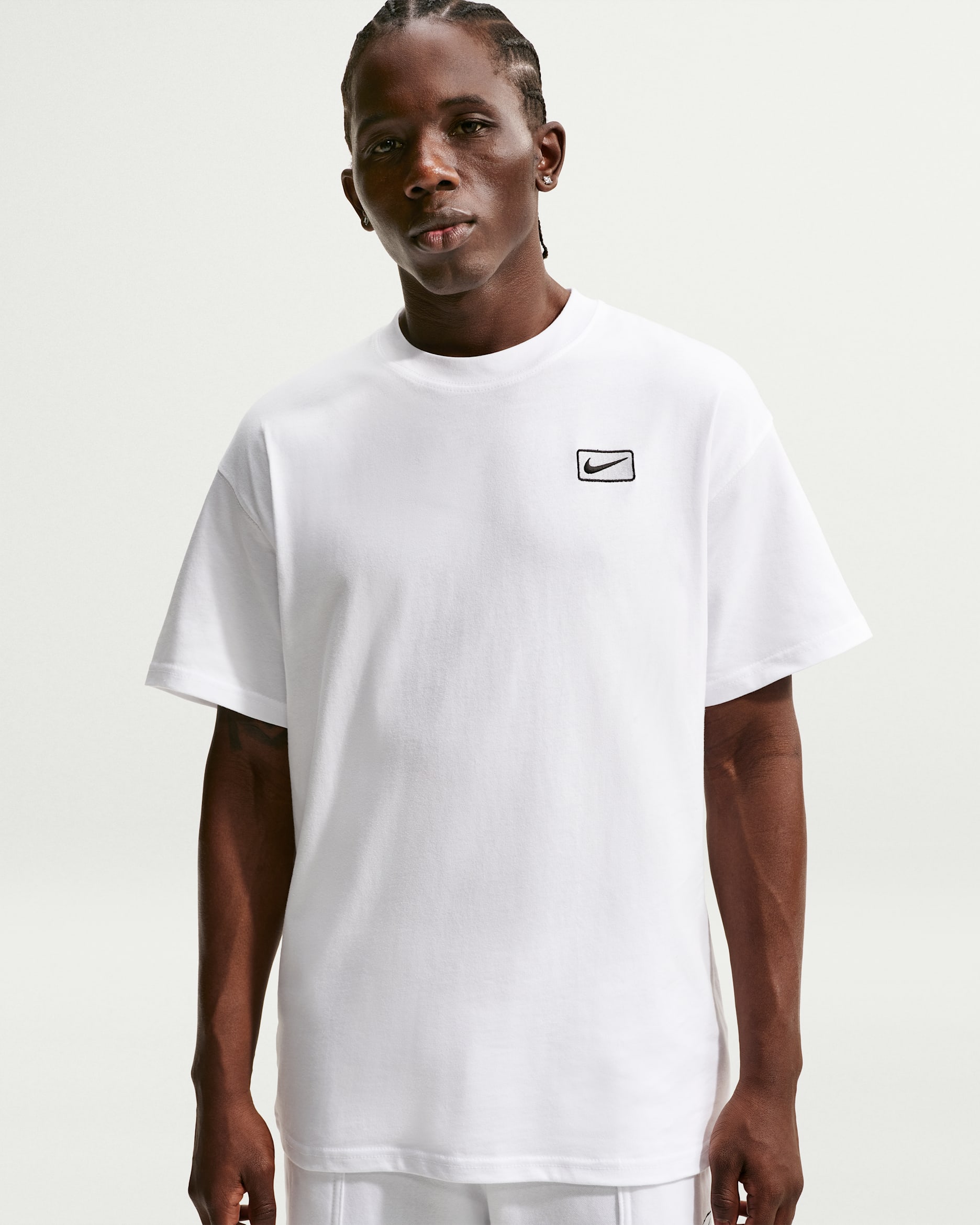 Nike Sportswear Men's Short-Sleeve T-Shirt - White/Pure Platinum