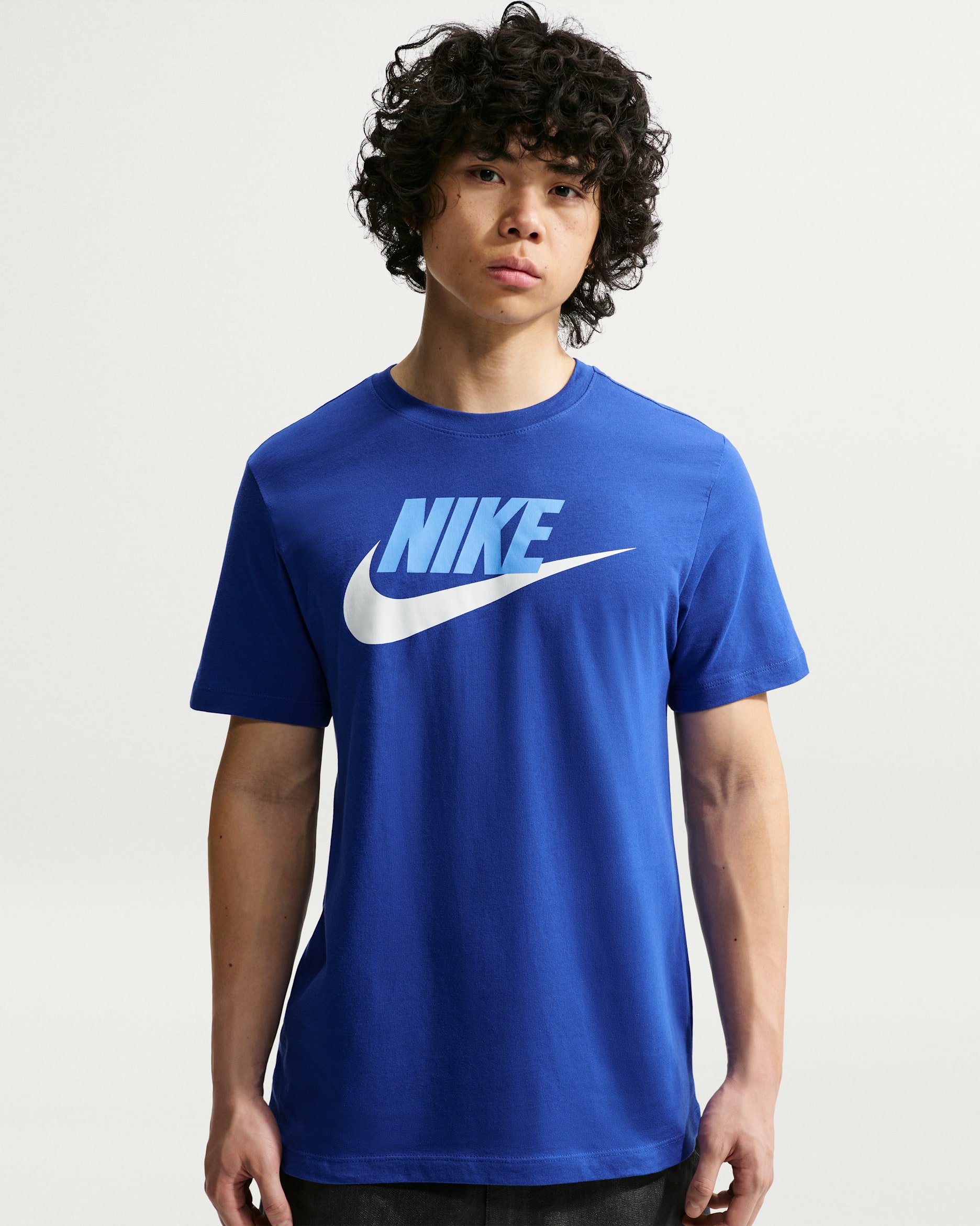 Nike Sportswear Men's T-Shirt - Old Royal