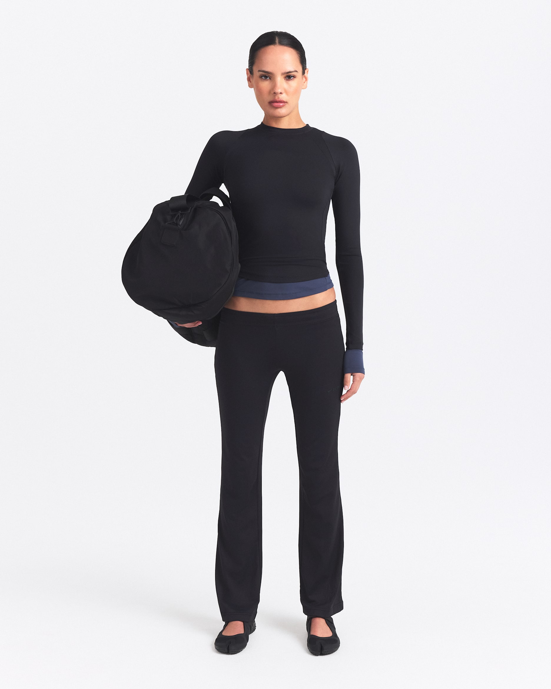 NikeSKIMS Airy Women's Straight Pants - NSKM OBSIDIAN