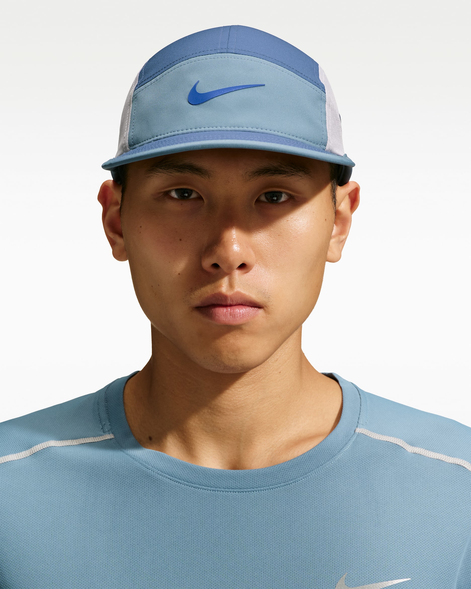 Nike Fly Dri-FIT unstrukturierte Swoosh-Cap - Smokey Blue/Dark Slate/Wolf Grey/Hyper Blue