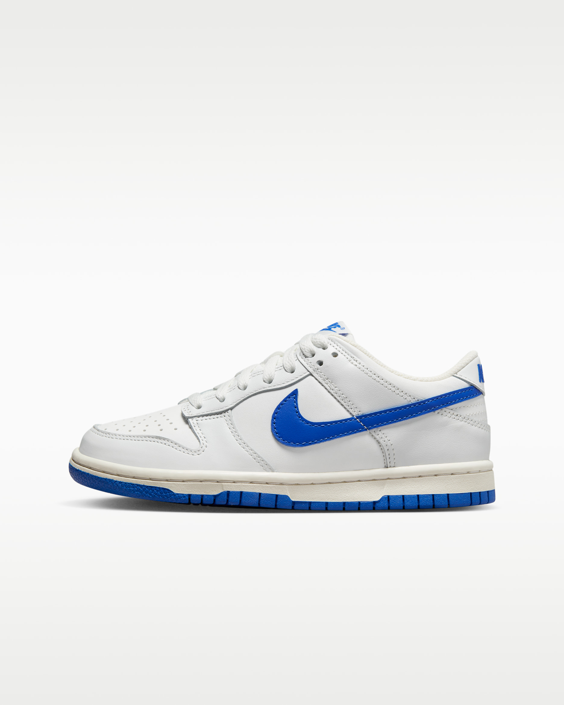 Nike Dunk Low Older Kids' Shoes - Summit White/Hyper Royal