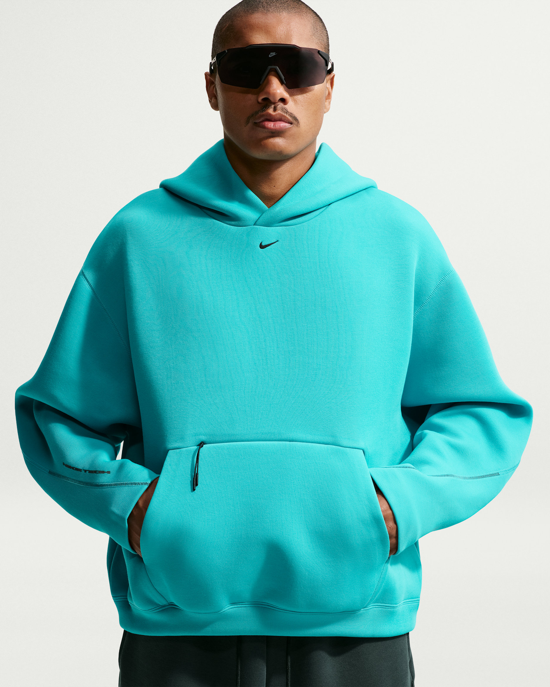 Sudadera con gorro sin cierre para hombre Nike Sportswear Tech - Cactus empolvado