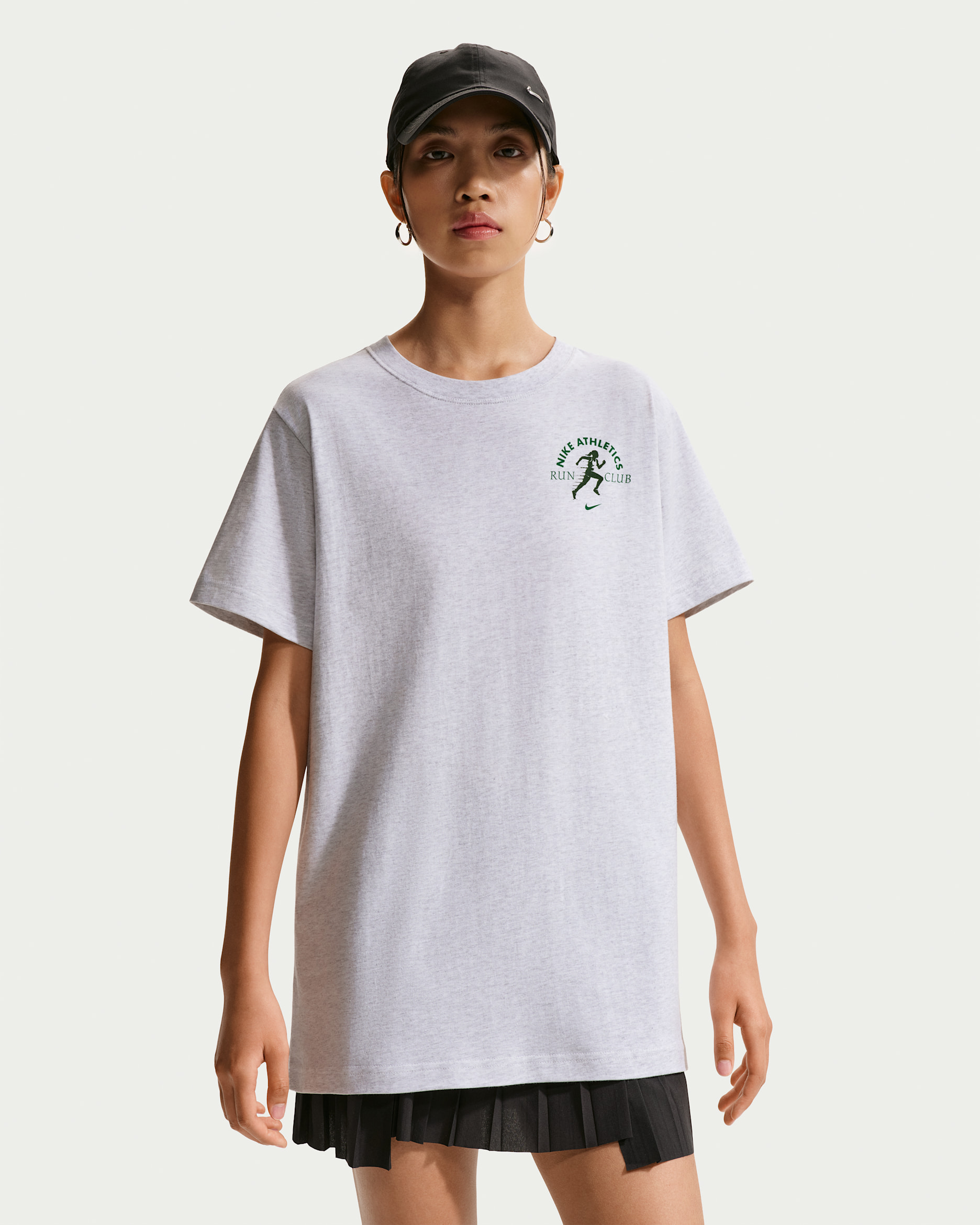 Nike Sportswear Classic Women's Oversized T-Shirt - Birch Heather