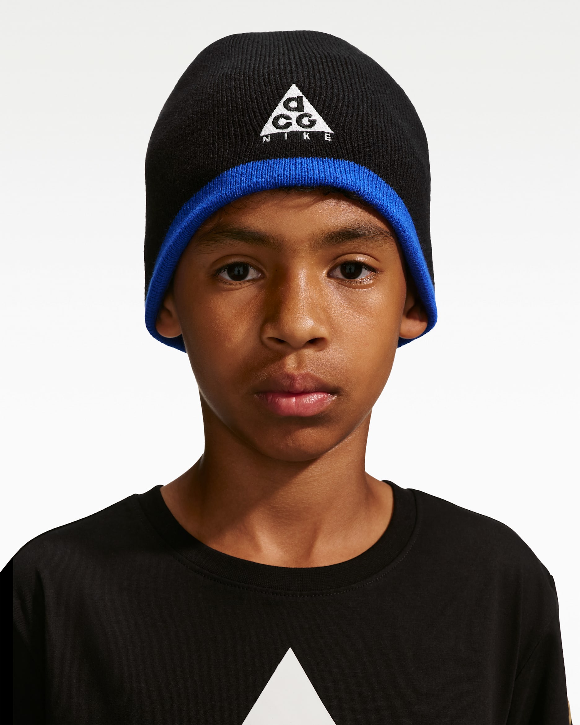 Gorro Core Peak para niños talla grande ACG - Negro