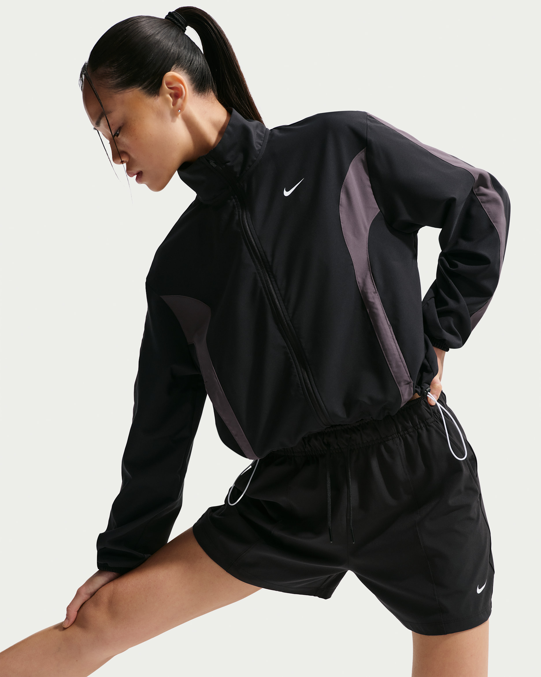 Nike One Women's Woven Jacket - Black/Thunder Grey/White