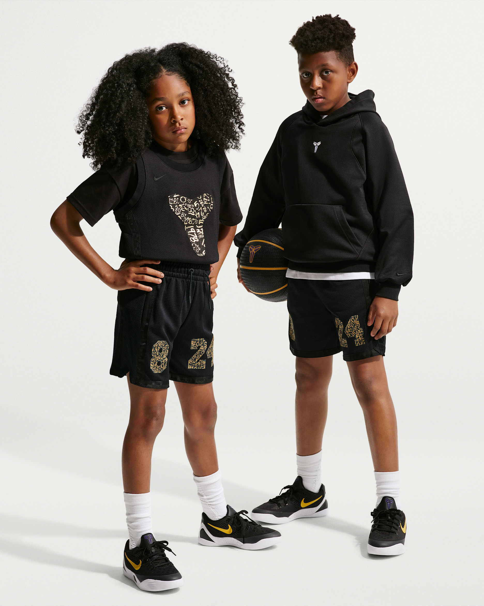 Kobe Big Kids' Basketball Shorts - Black/Metallic Gold