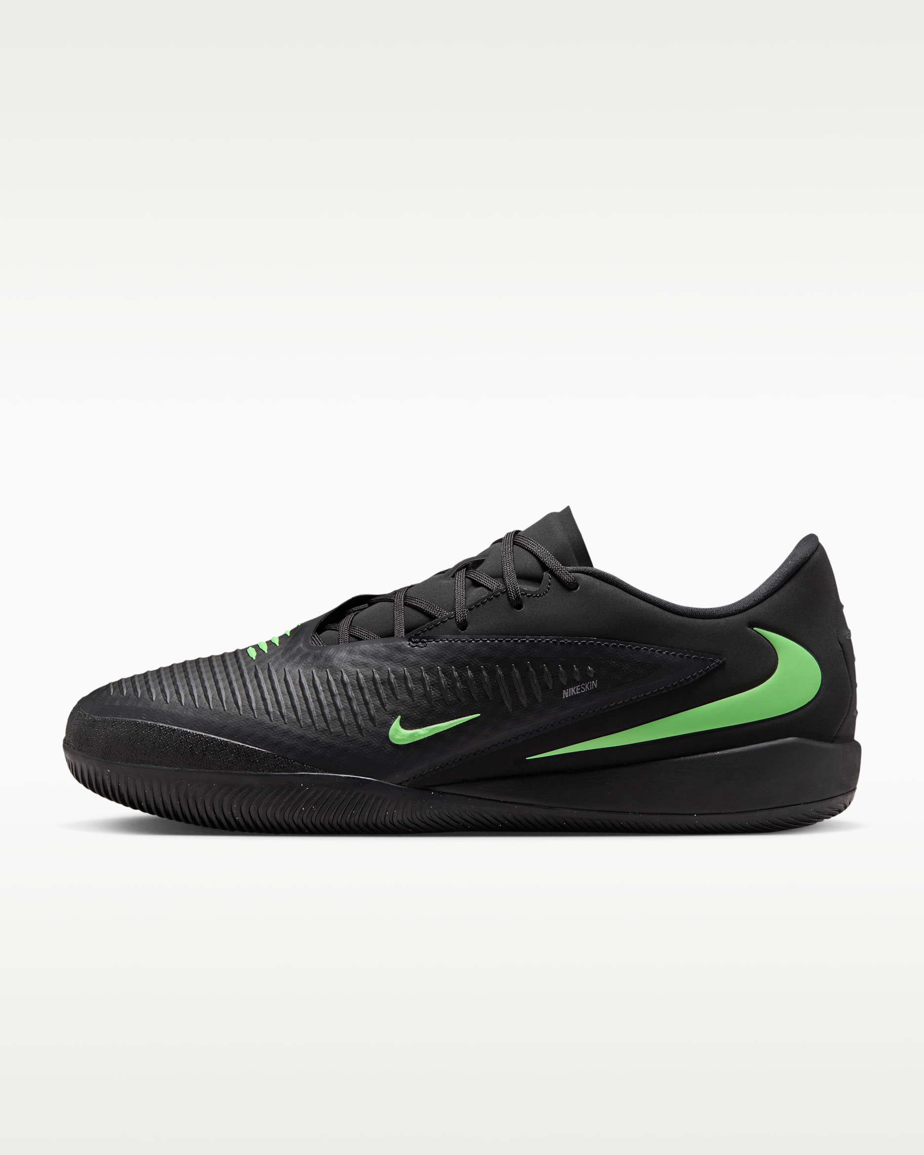 Nike Phantom 6 Low Academy Indoor/Court Soccer Shoes - Black/Black/Illusion Green