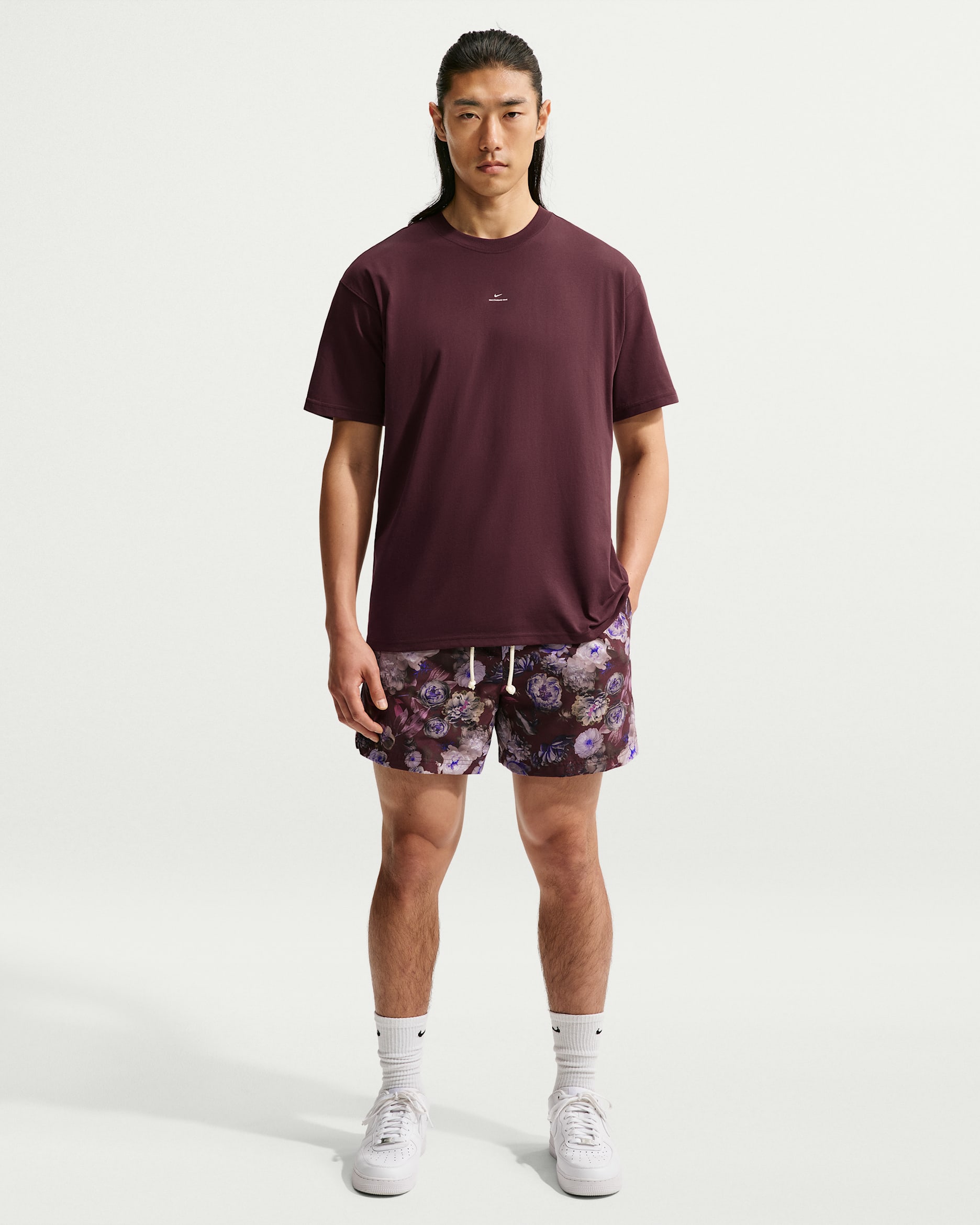 Nike Standard Issue Men's Dri-FIT 5" Basketball Shorts - Burgundy Crush/Pale Ivory