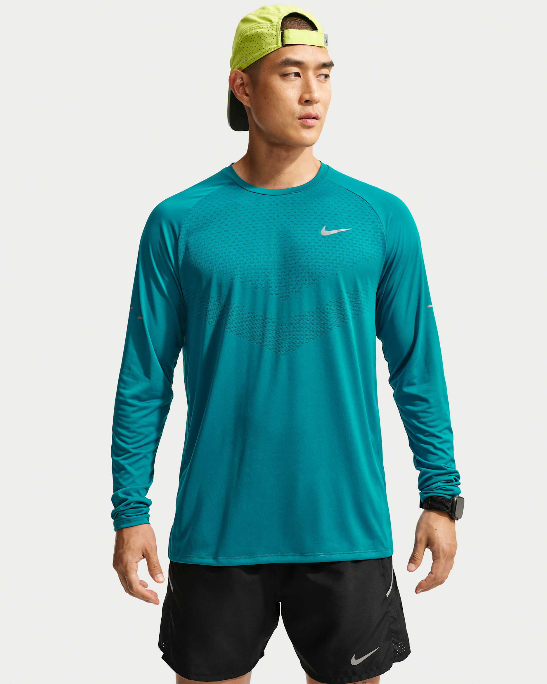 Nike Stride Men's Dri-FIT ADV Long-Sleeve Running Top - Bright Spruce