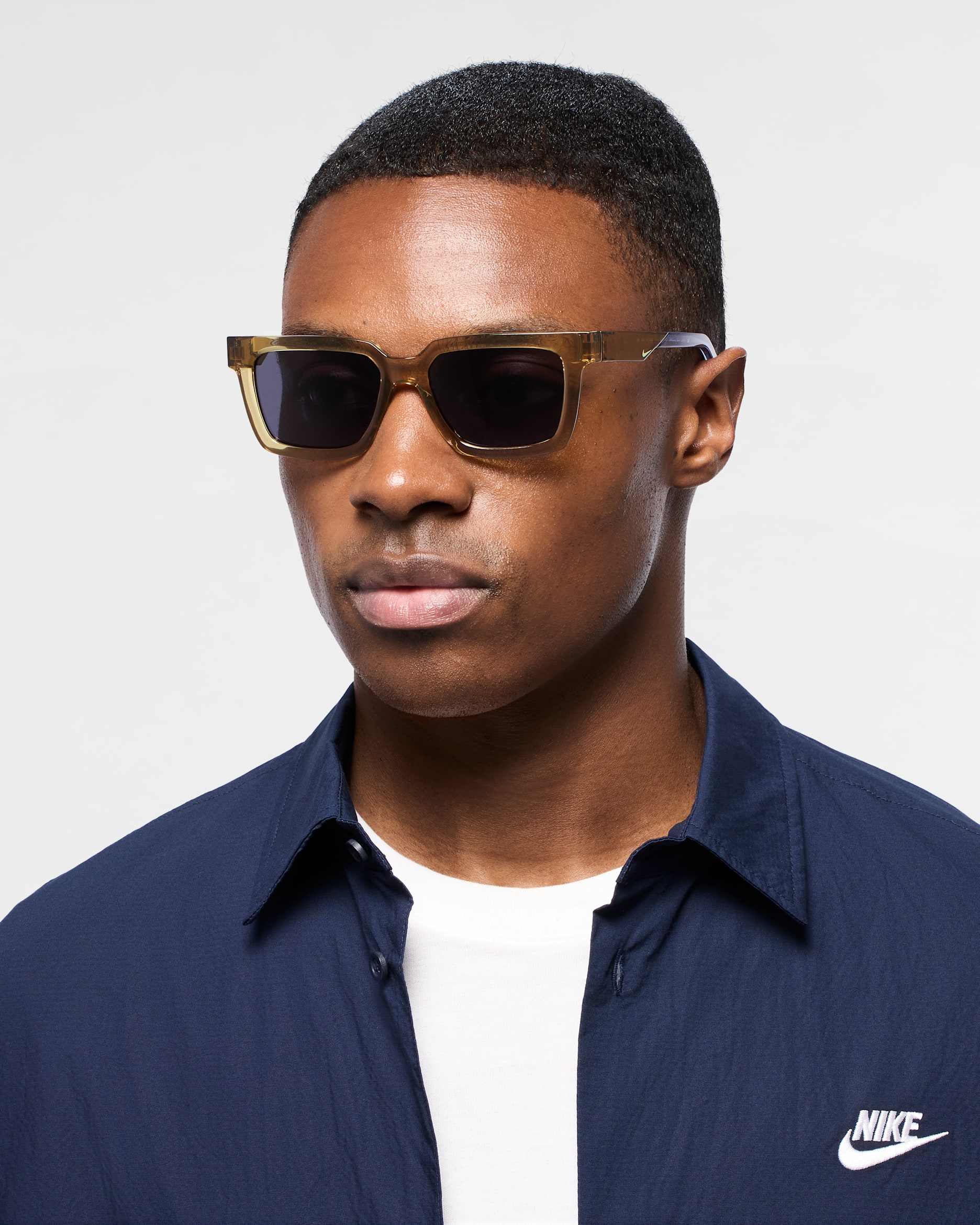 Nike Tide Cosmic Sonnenbrille - Team Gold/Barely Volt