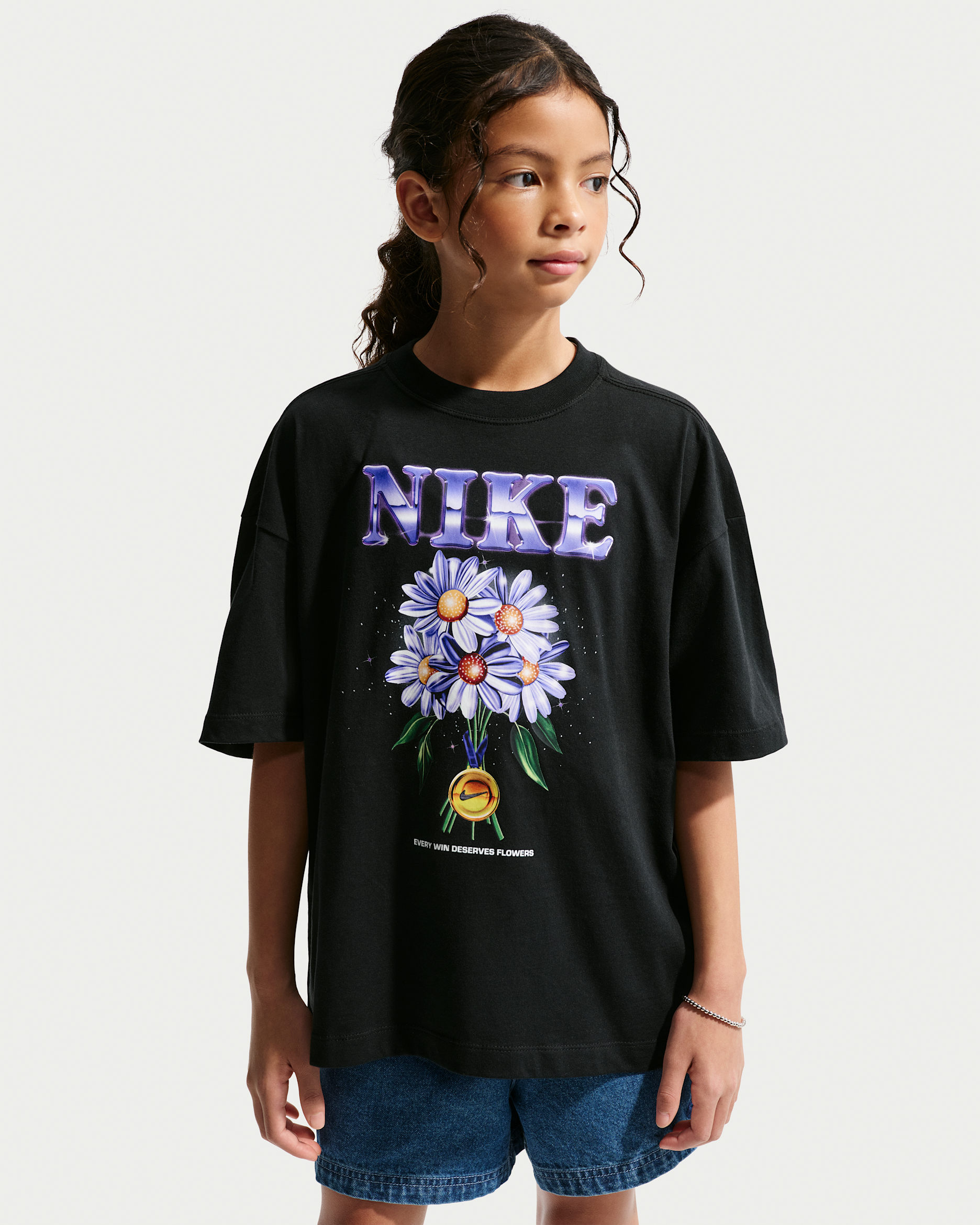 T-shirt oversize Nike Sportswear pour ado (fille) - Noir