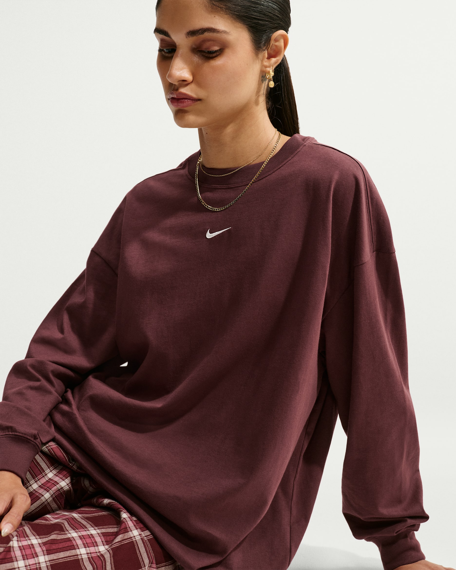 Nike Sportswear Classic Women's Oversized Long-Sleeve T-Shirt - Mystic Dates