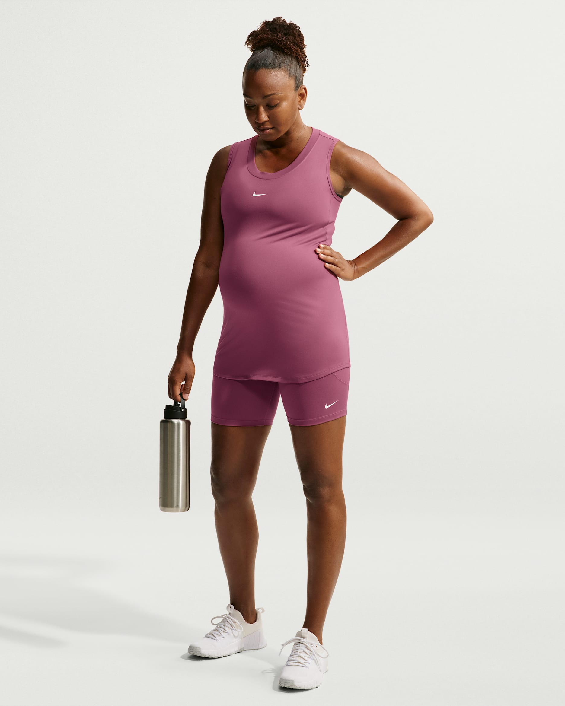 Nike (M) One Women's Dri-FIT High-Waisted 8" Biker Shorts With Pockets (Maternity) - Pink Smoke/White