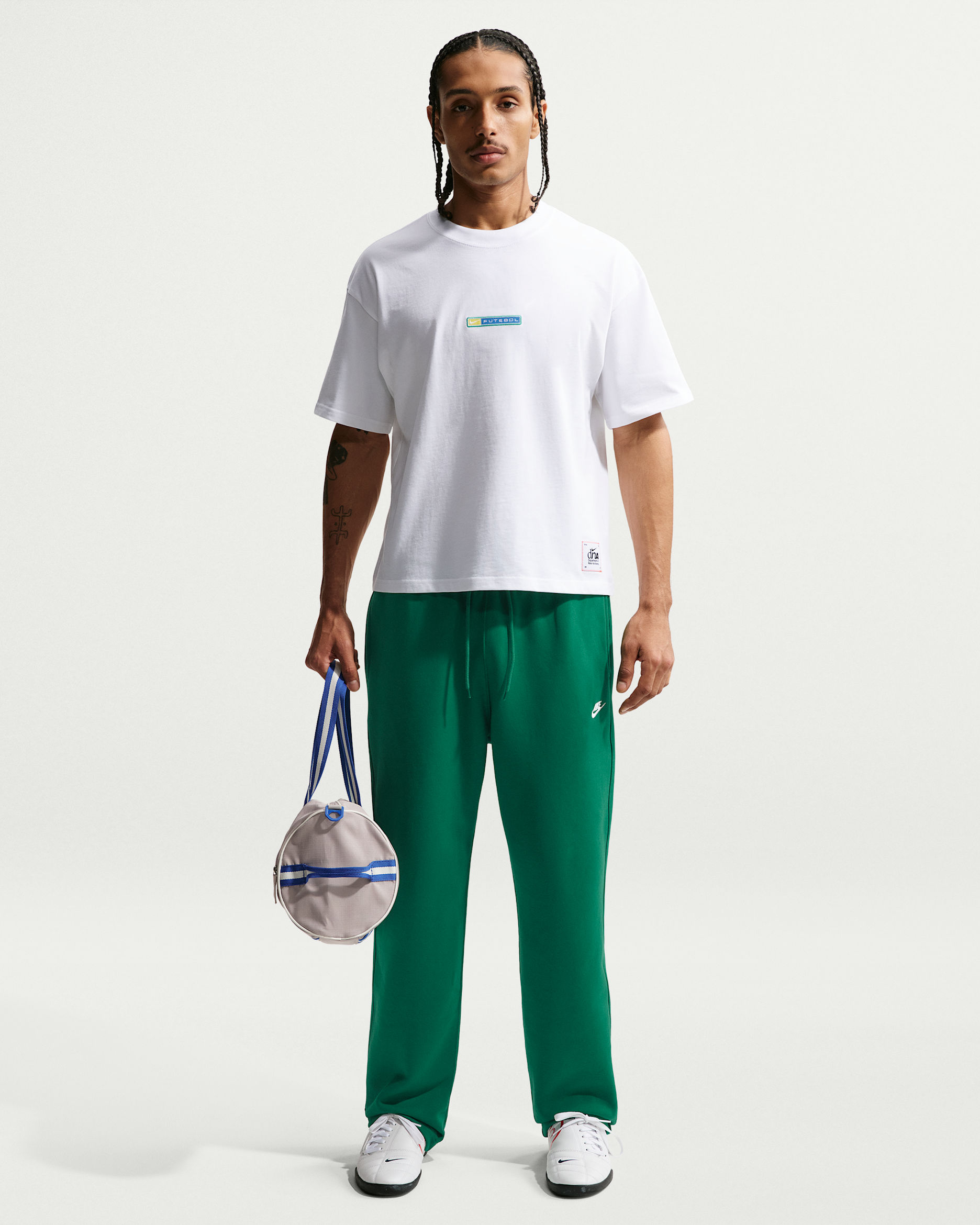 Nike Club Men's Open-Hem Fleece Trousers - Malachite/Malachite/White