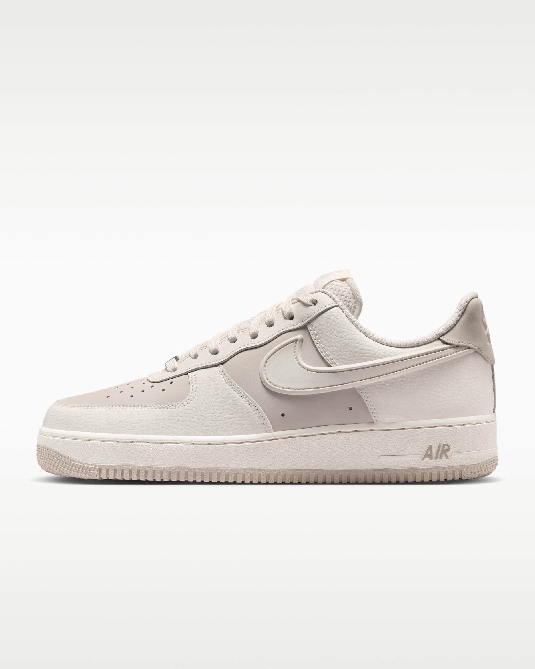 Nike Air Force 1 '07 LV8 Schuh (Herren) - Sail/Light Bone/Sail