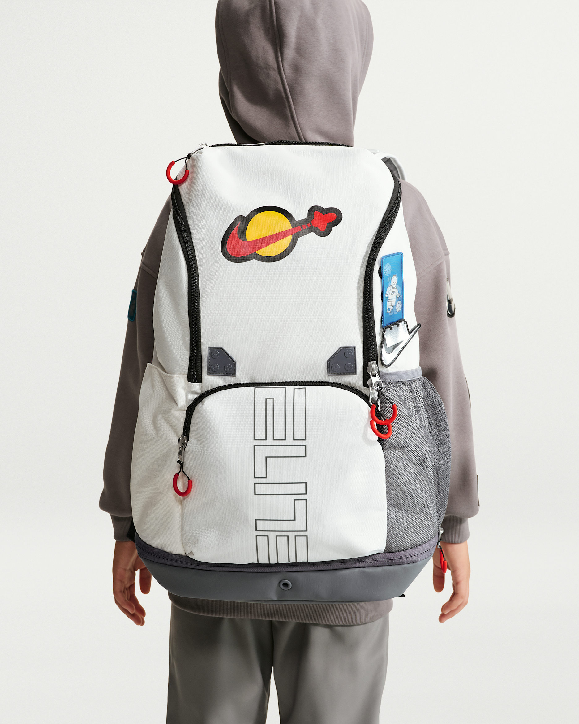 Mochila (32 L) Nike Varsity Elite - Vela/Gris humo/Rojo enérgico
