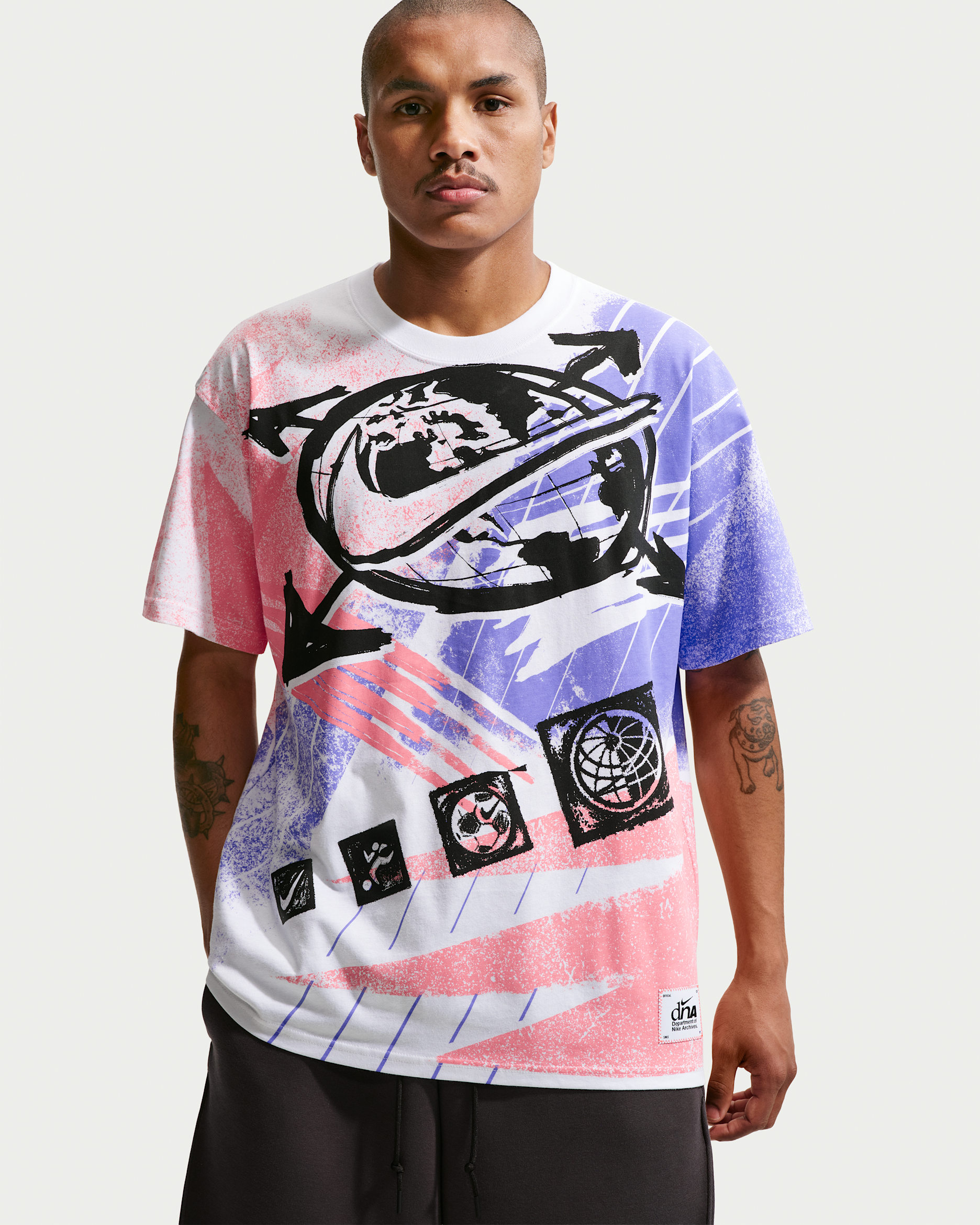 Nike Sportswear Men's T-Shirt - White