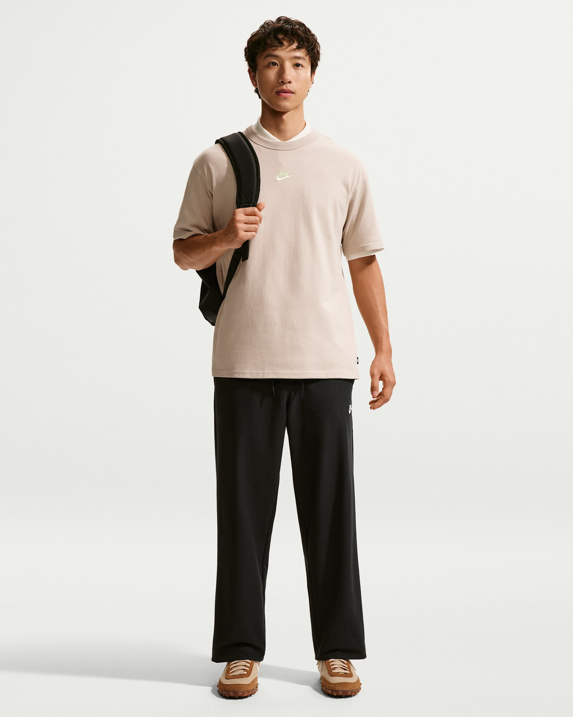 Nike Sportswear Club Men's Straight Stretch Trousers - Black/White