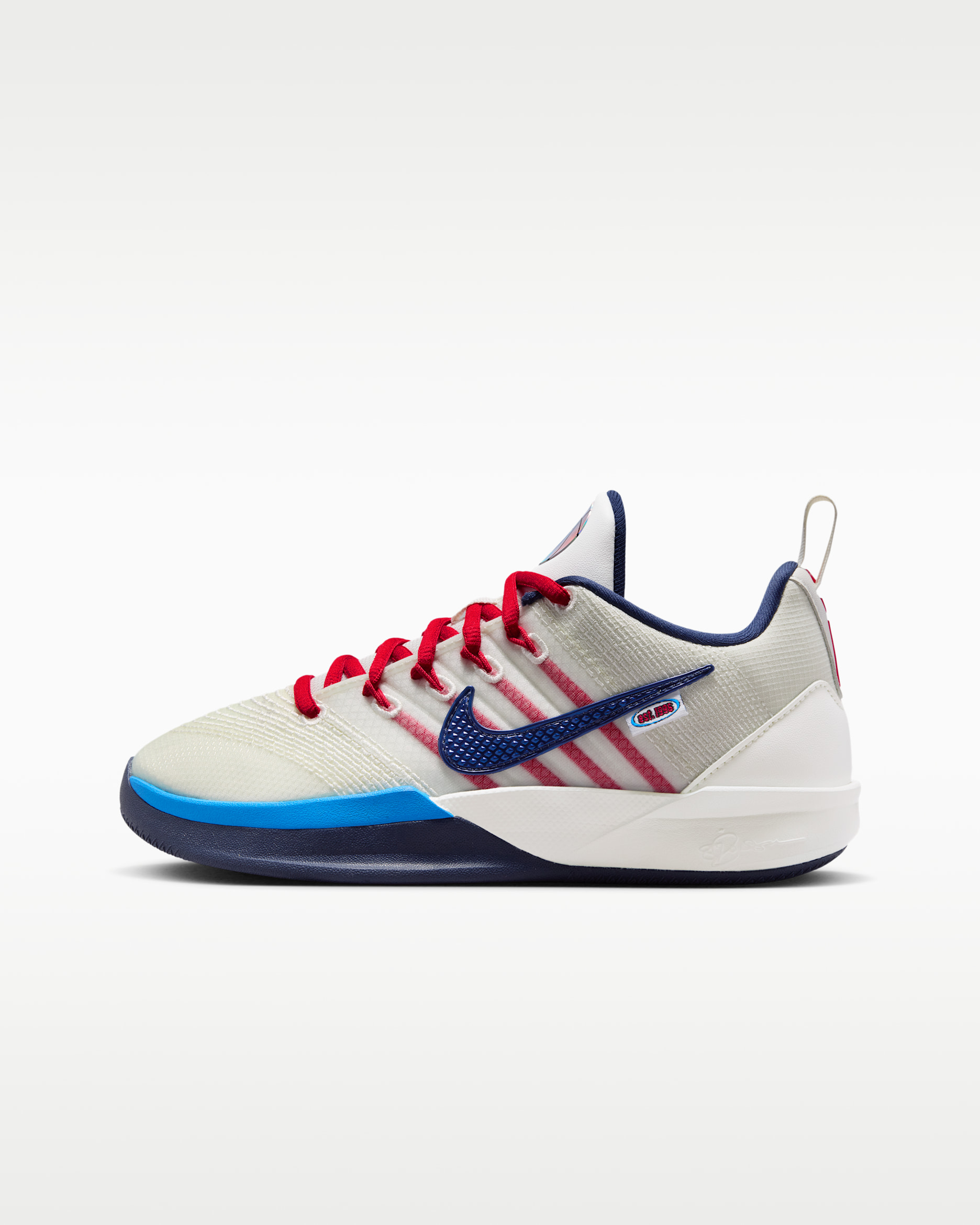 사브리나 3 주니어 농구화 - 세일/아톰 레드/라이트 포토 블루/미드나이트 네이비