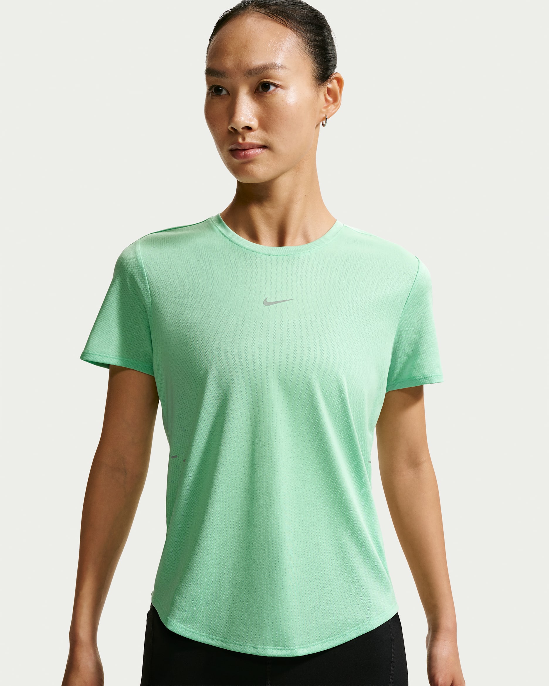 Nike Swift Women's Aero-FIT Short-Sleeve Running Top - Illusion Green/Aluminum