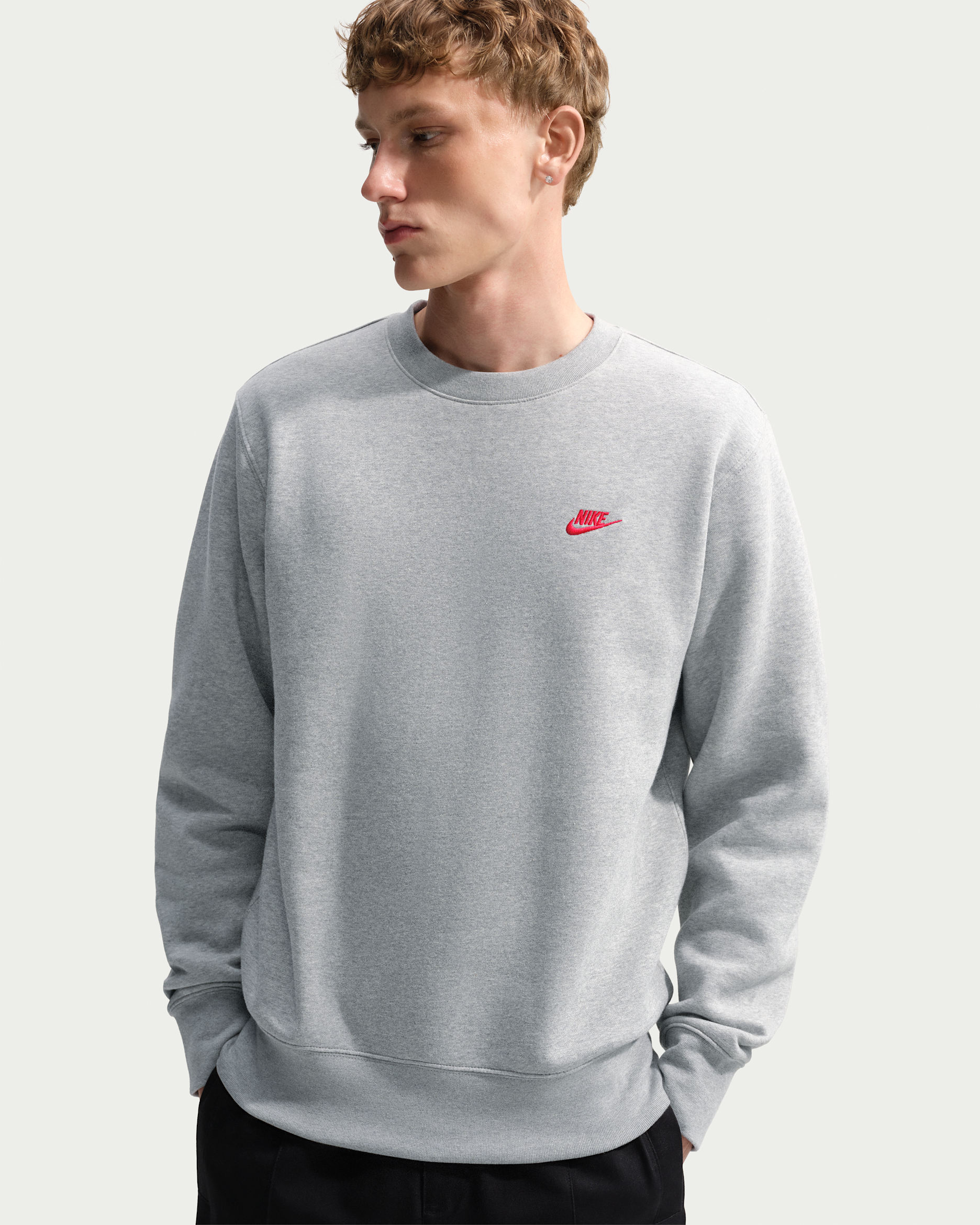 Nike Club Men's Fleece Crew - Dark Grey Heather/University Red