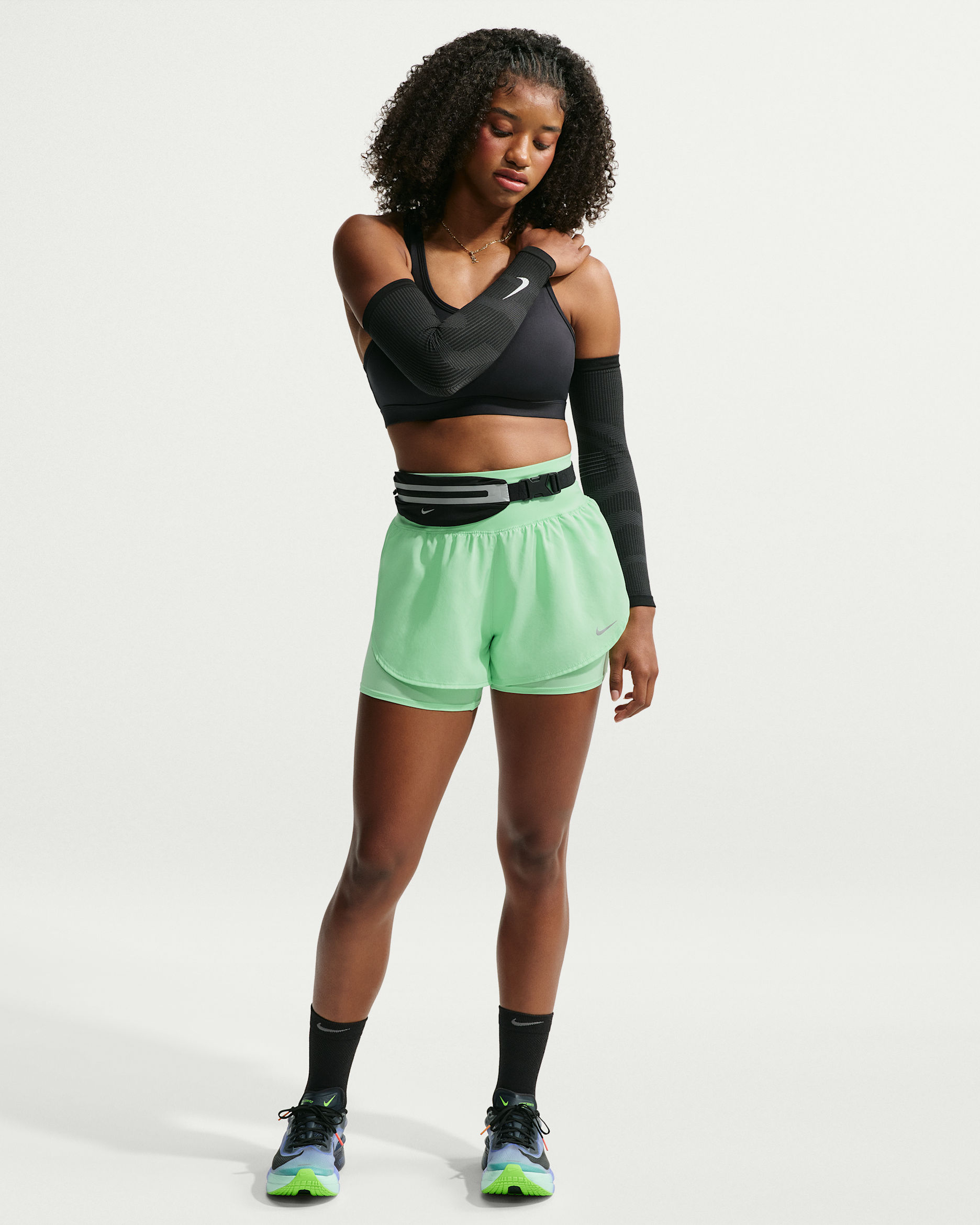 Nike Flow Women's Dri-FIT High-Waisted 2-in-1 Running Shorts - Cucumber Calm/Cucumber Calm