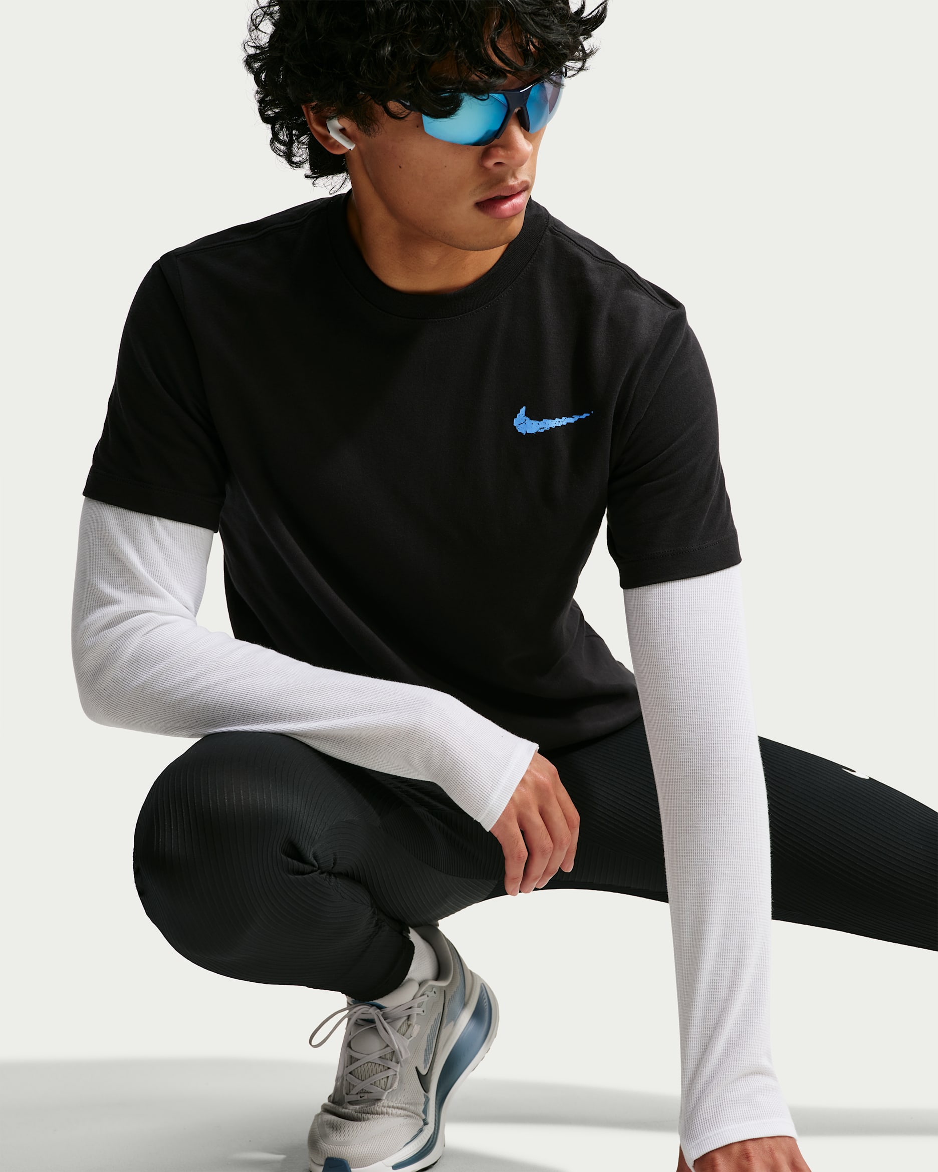 Nike Men's Dri-FIT Running T-Shirt - Black/Football Blue