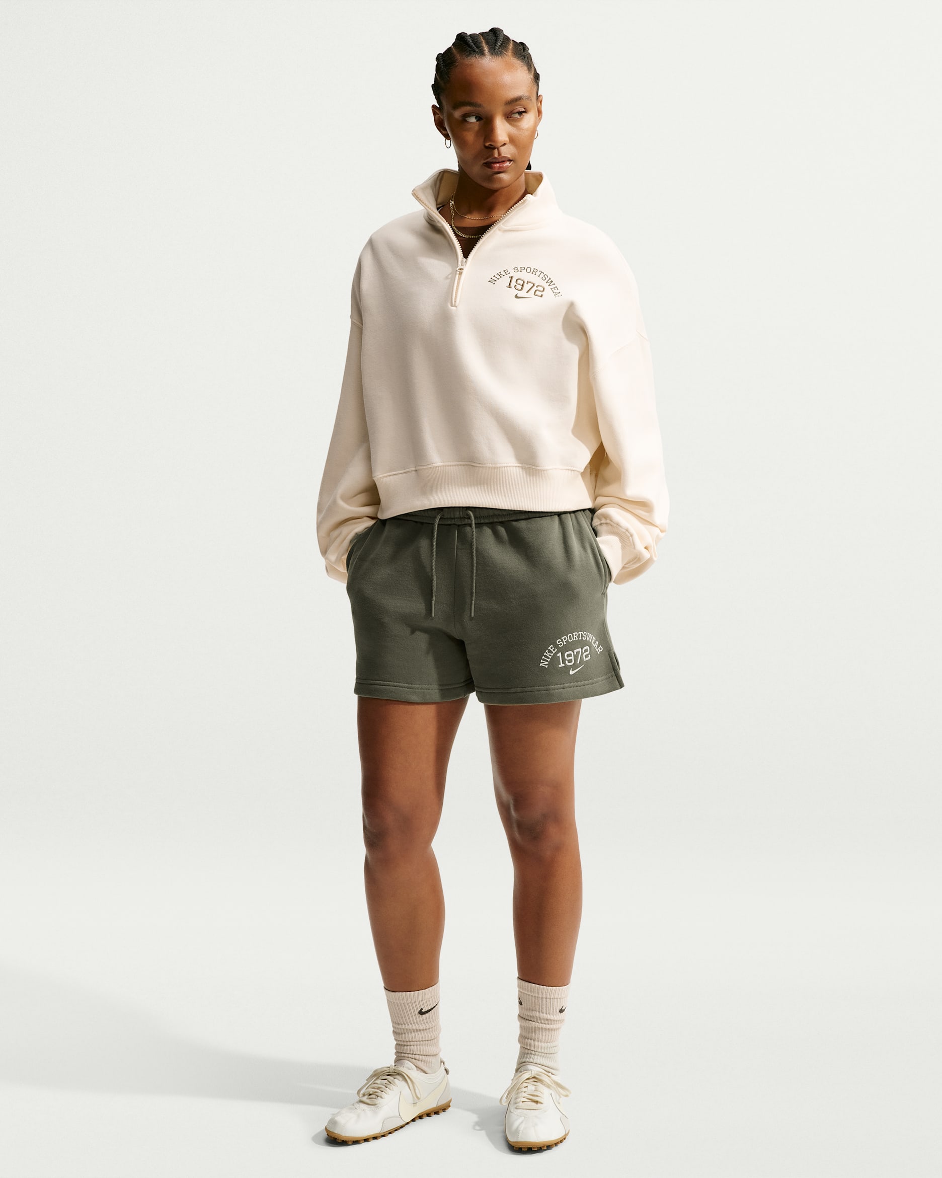 Nike Studio Fleece Medium Weight damesshorts - Medium Olive