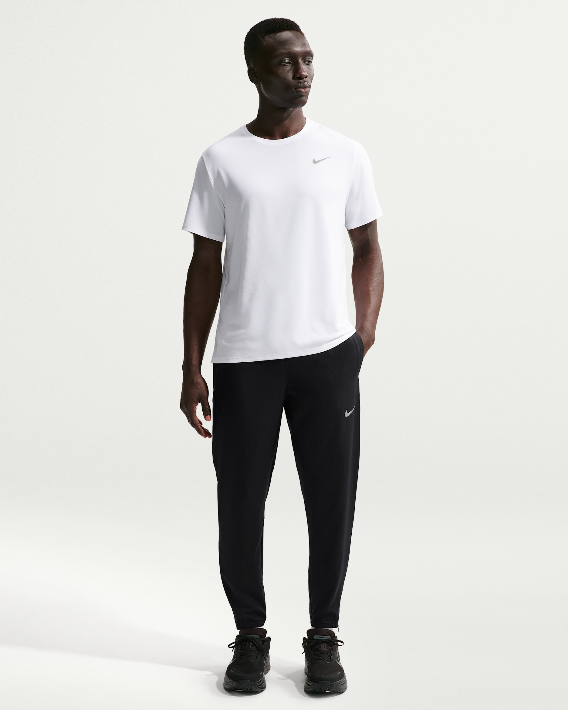 Nike Challenger Men's Dri-FIT Woven Running Pants - Black/Black